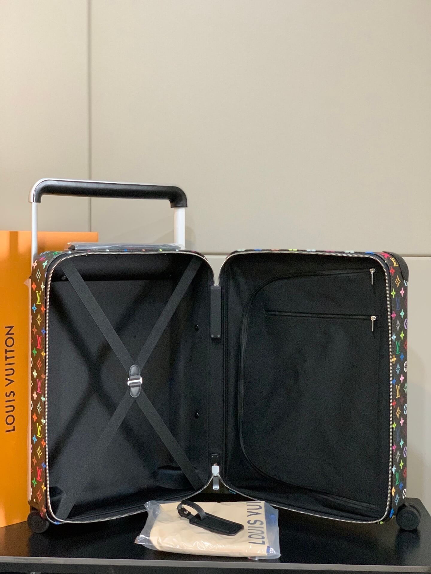 Louis Vuitton LV x TM Monogram coated canvas Horizon 55 Cabin Suitcase Travel Bag M13787 Black Multicolor - Image 3