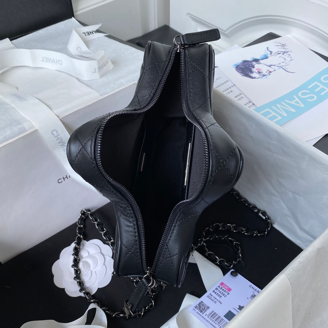 Chanel 24C Fame Star Quilted Lambskin Leather Shoulder Crossbody Bag - Image 3