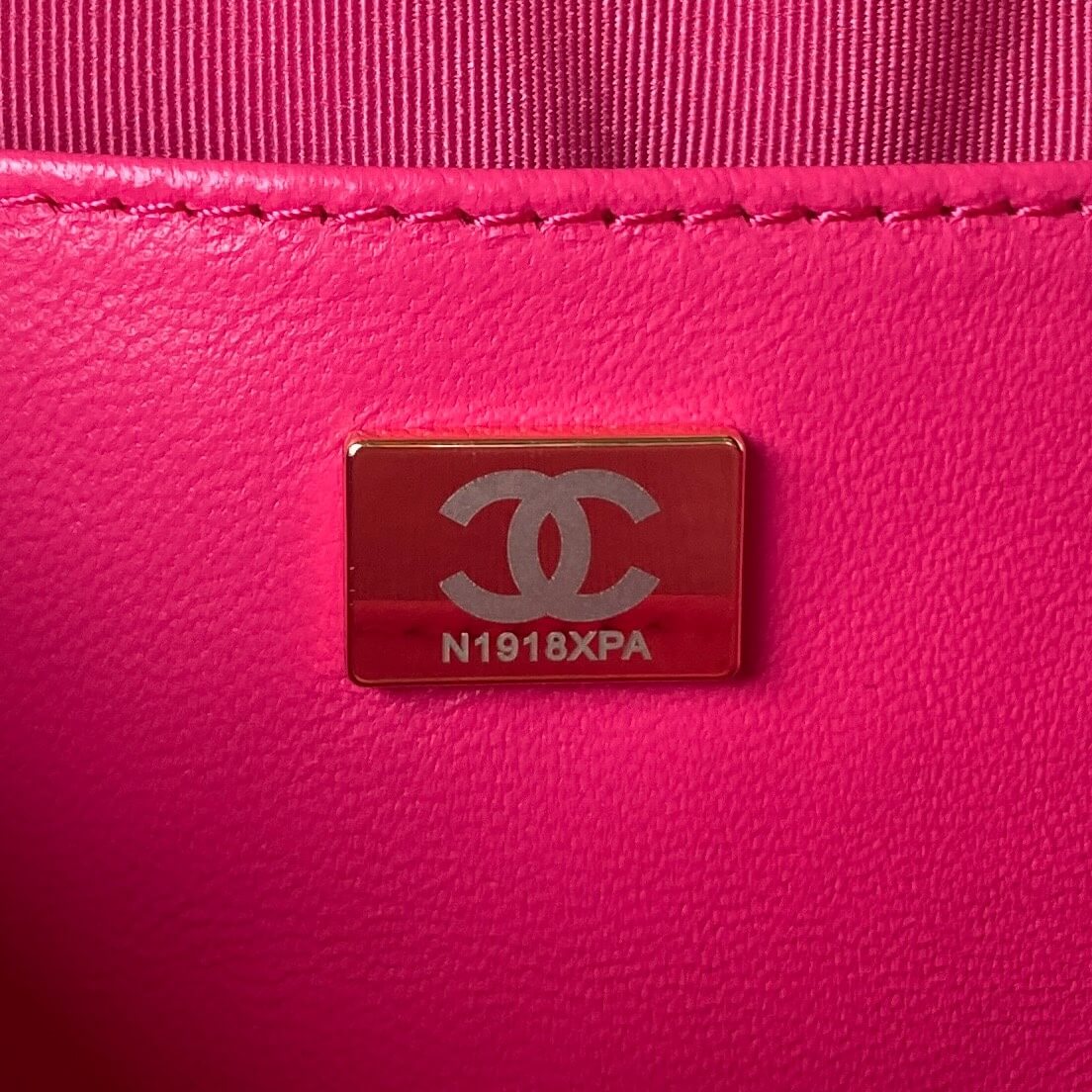 Chanel 24C Fame Star Quilted Lambskin Leather Shoulder Crossbody Bag - Image 40