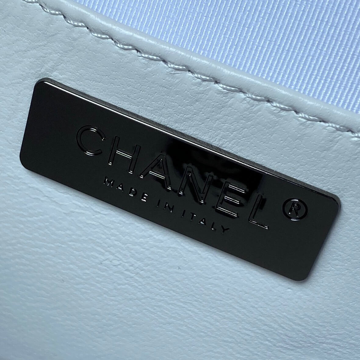 Chanel 24C Fame Star Quilted Lambskin Leather Shoulder Crossbody Bag - Image 31