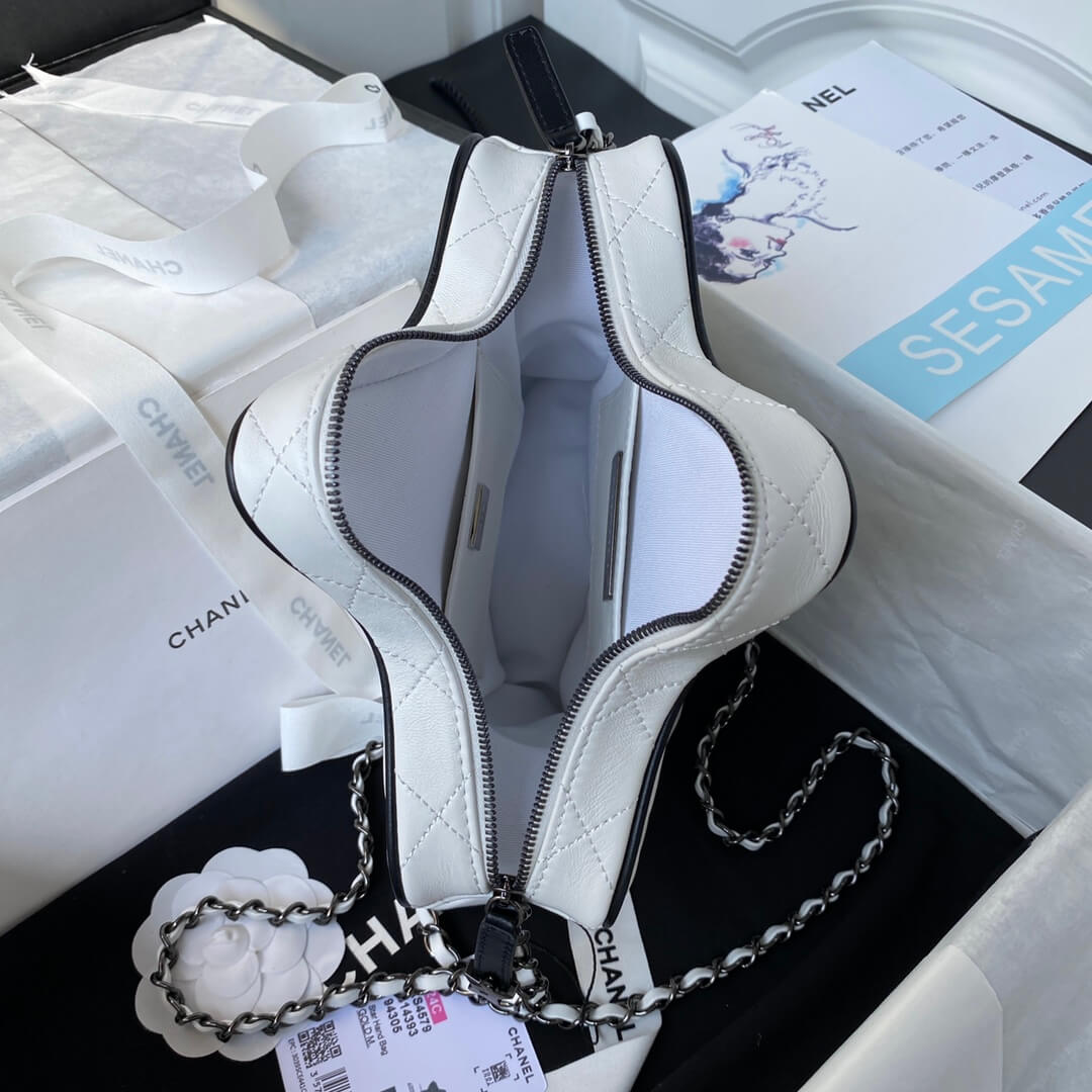 Chanel 24C Fame Star Quilted Lambskin Leather Shoulder Crossbody Bag - Image 30