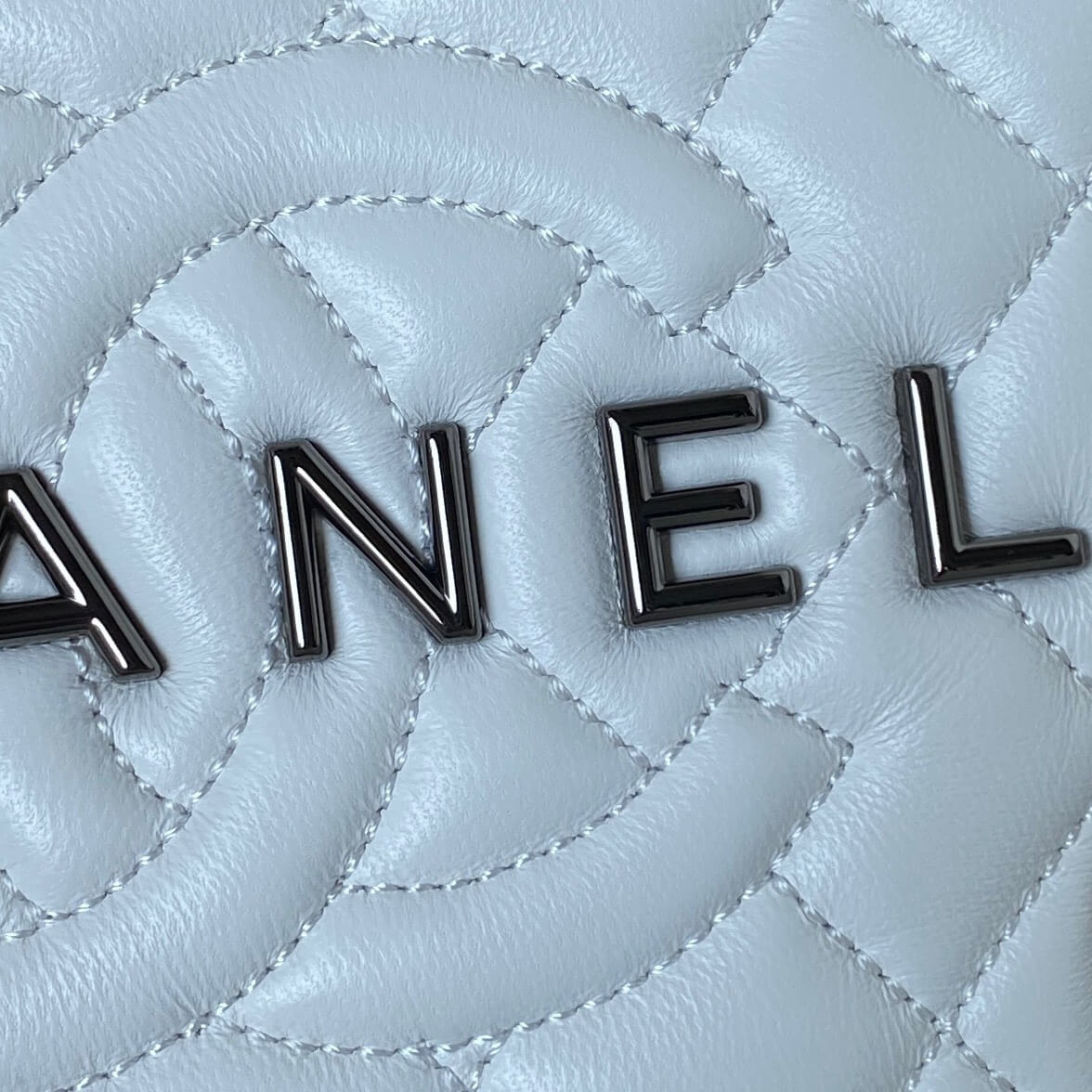 Chanel 24C Fame Star Quilted Lambskin Leather Shoulder Crossbody Bag - Image 34