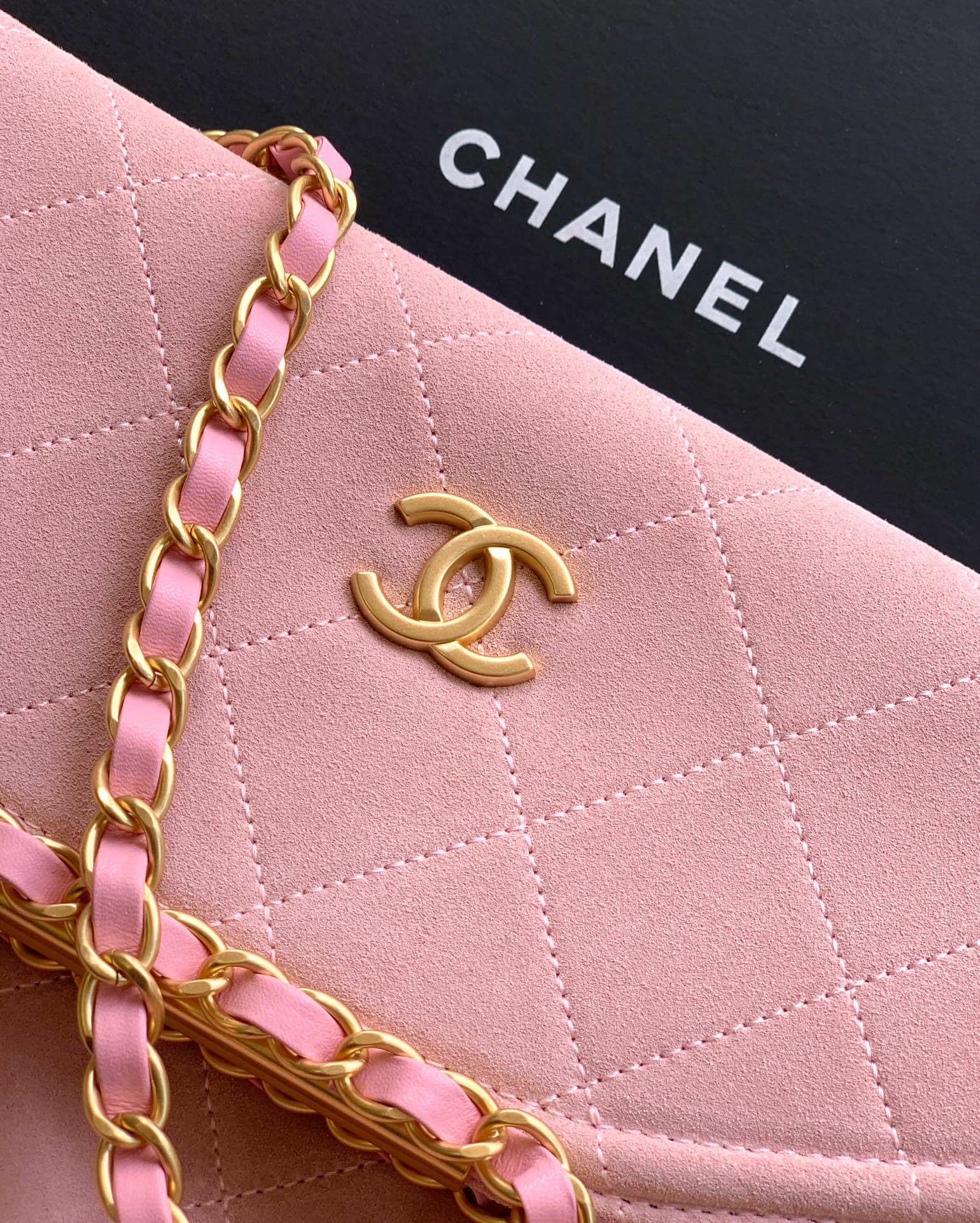 Chanel 25 Hobo Flap Suede Calfskin & Lambskin lining Shoulder Handbag - Image 42