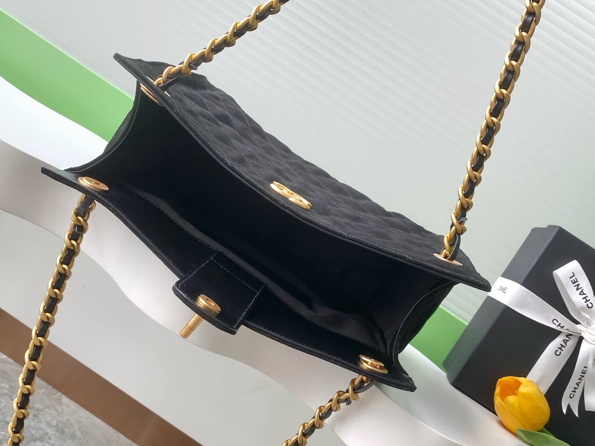 Chanel 25 Hobo Tote Shoulder Handbag Shopping Suede Calfskin Leather - Image 30