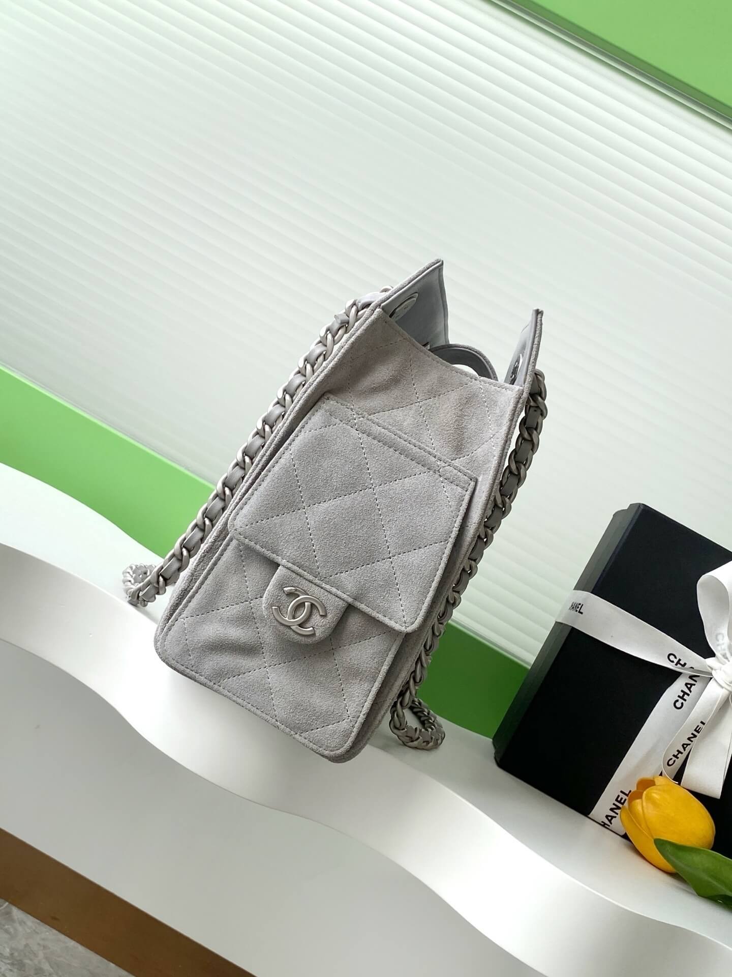 Chanel 25 Hobo Tote Shoulder Handbag Shopping Suede Calfskin Leather - Image 8