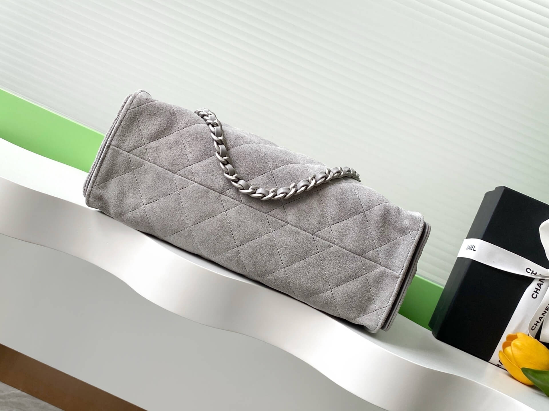 Chanel 25 Hobo Tote Shoulder Handbag Shopping Suede Calfskin Leather - Image 9