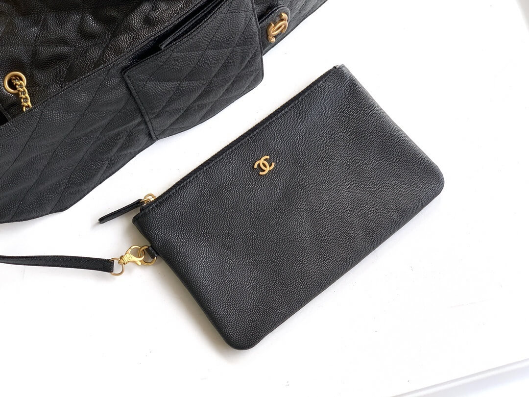 Chanel 25 Small - Medium Shoulder Handbag Grained Calfskin & Gold-Tone Metal - Image 15