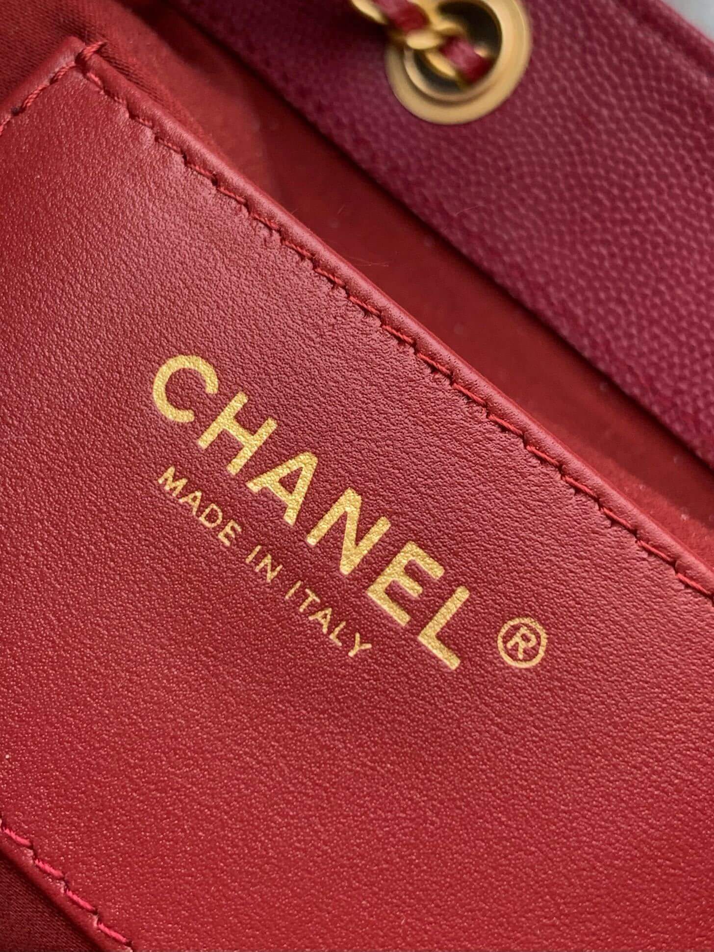 Chanel 25 Small - Medium Shoulder Handbag Grained Calfskin & Gold-Tone Metal - Image 39