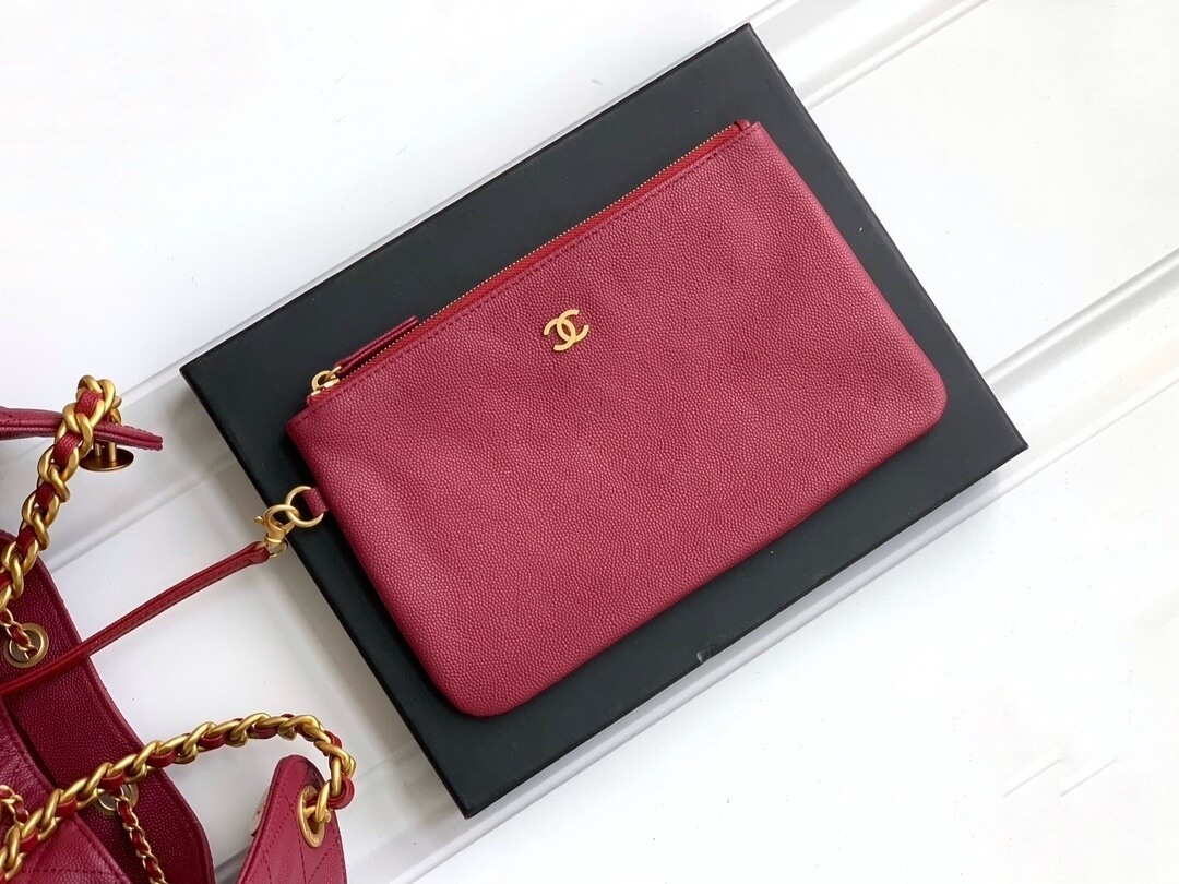 Chanel 25 Small - Medium Shoulder Handbag Grained Calfskin & Gold-Tone Metal - Image 42