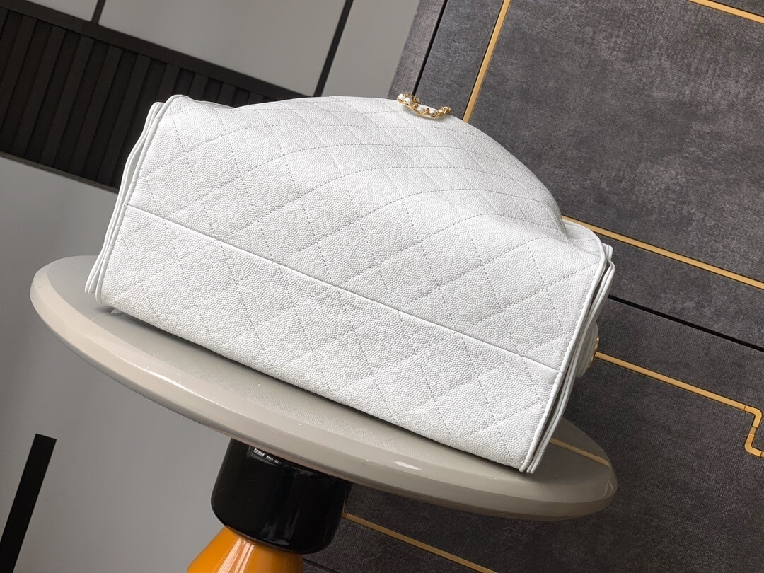 Chanel 25 Small - Medium Shoulder Handbag Grained Calfskin & Gold-Tone Metal - Image 26