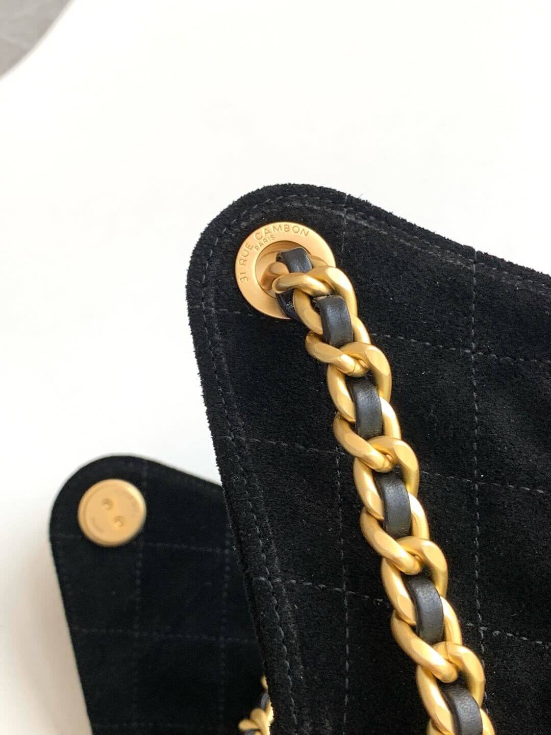 Chanel 25 Small - Medium Shoulder Handbag Suede Calfskin & Gold Metal - Image 33