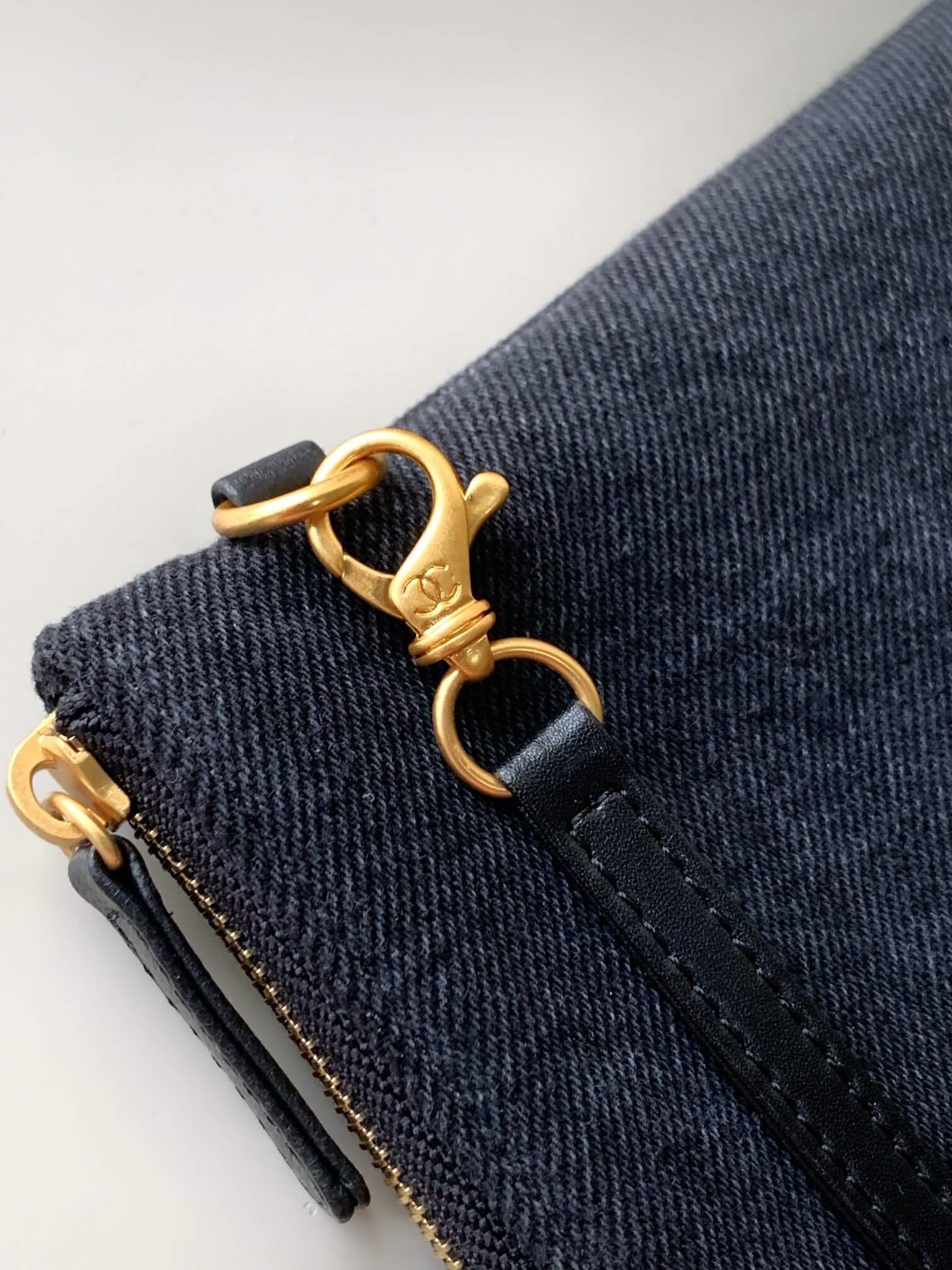 Chanel 25 Small - Medium Shoulder Handbag Suede Calfskin & Gold Metal - Image 141