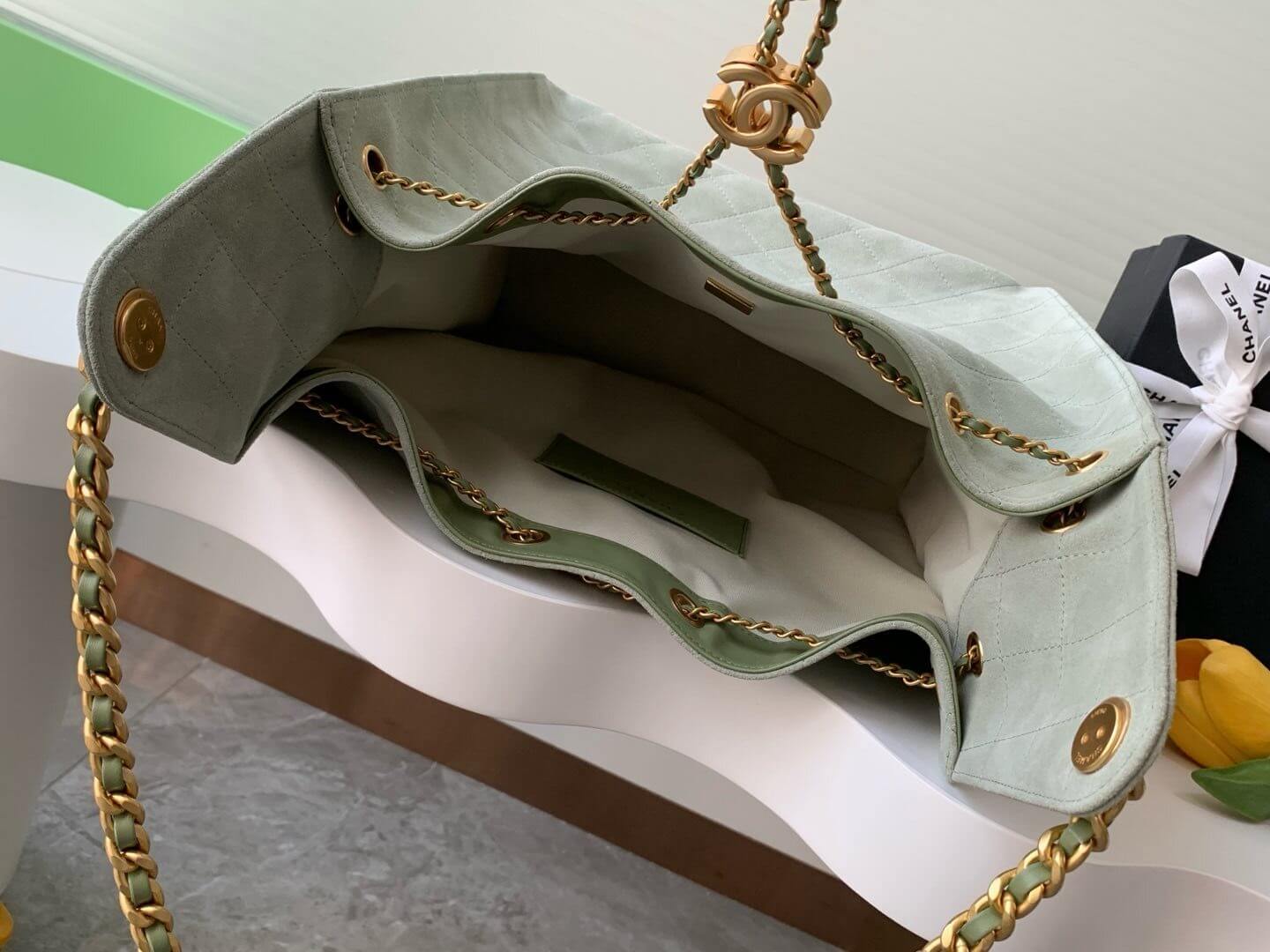 Chanel 25 Small - Medium Shoulder Handbag Suede Calfskin & Gold Metal - Image 83