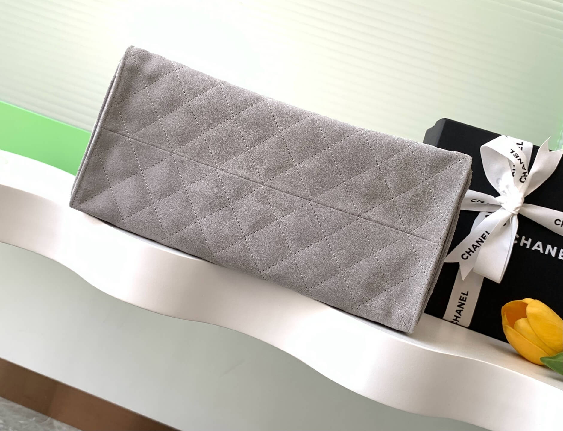 Chanel 25 Small - Medium Shoulder Handbag Suede Calfskin & Gold Metal - Image 71