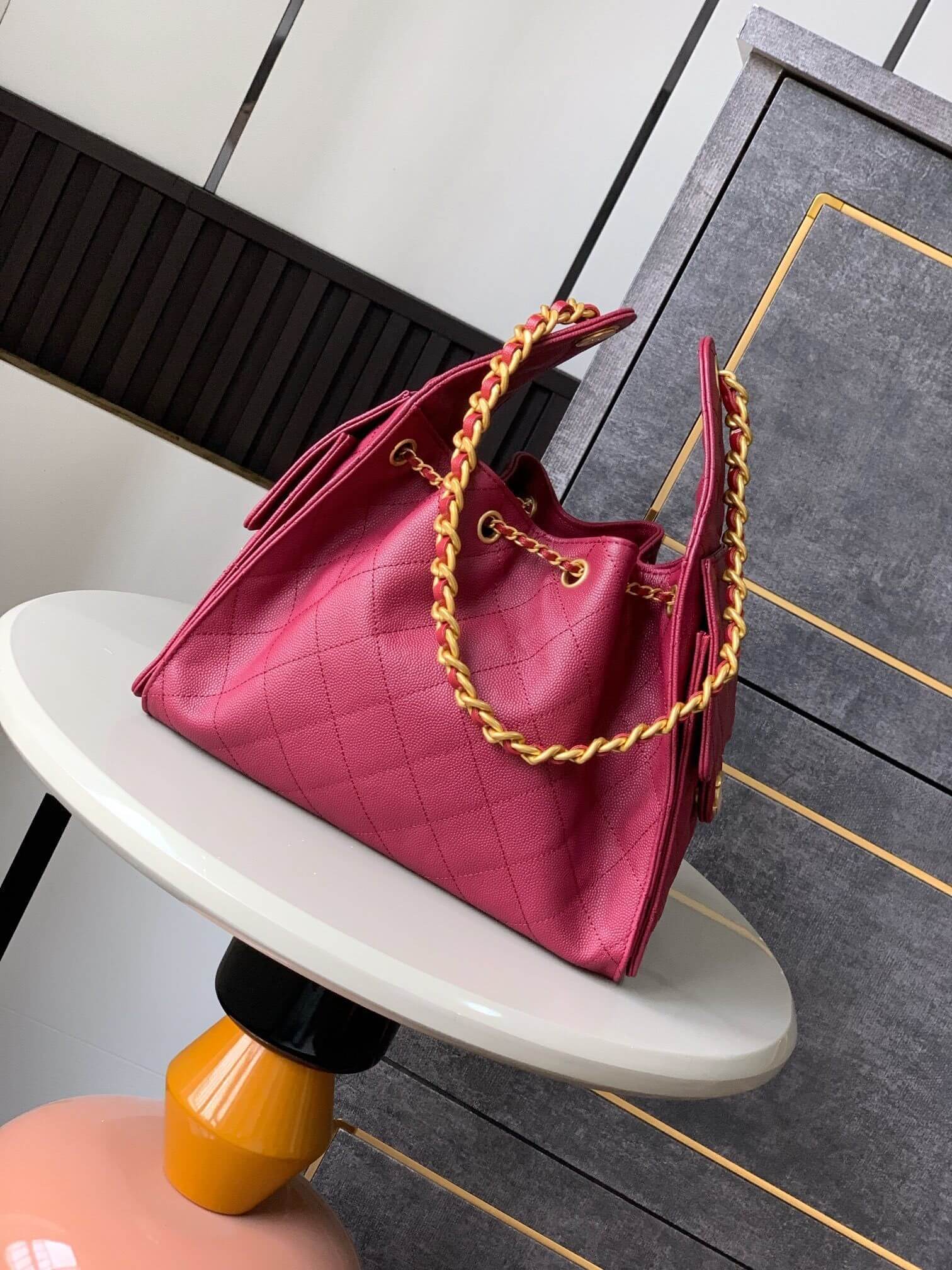 Chanel 25 Small - Medium Shoulder Handbag Grained Calfskin & Gold-Tone Metal - Image 28