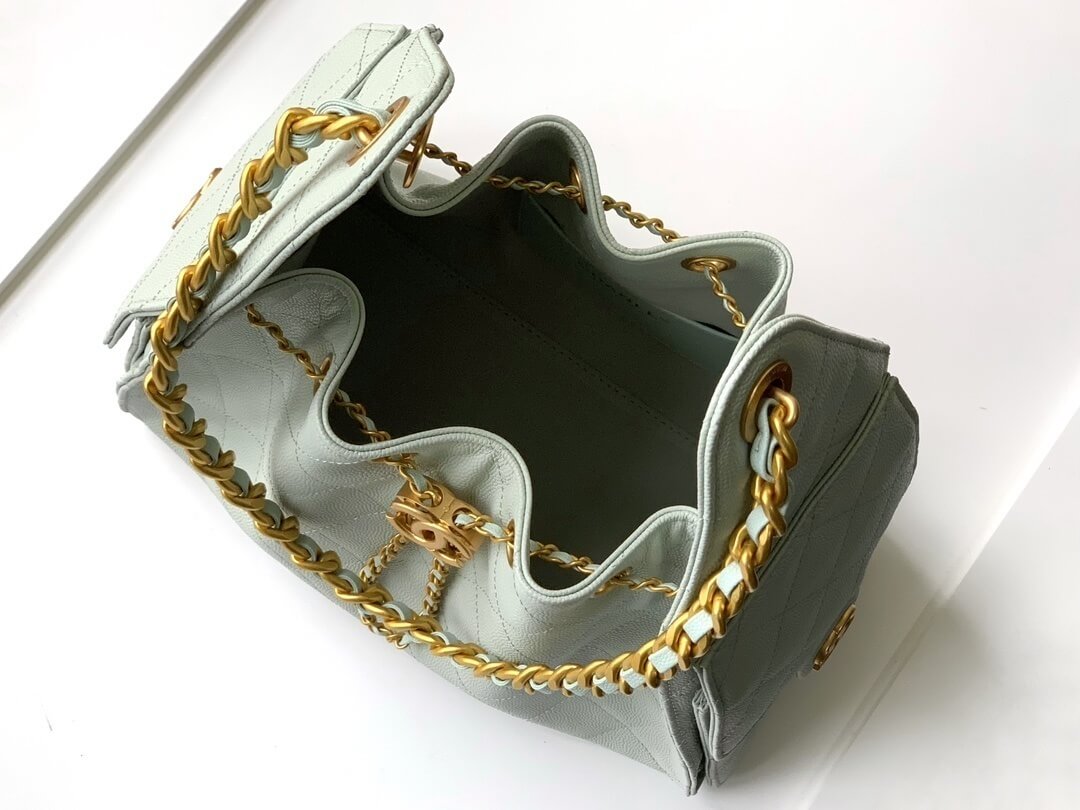 Chanel 25 Small - Medium Shoulder Handbag Grained Calfskin & Gold-Tone Metal - Image 127