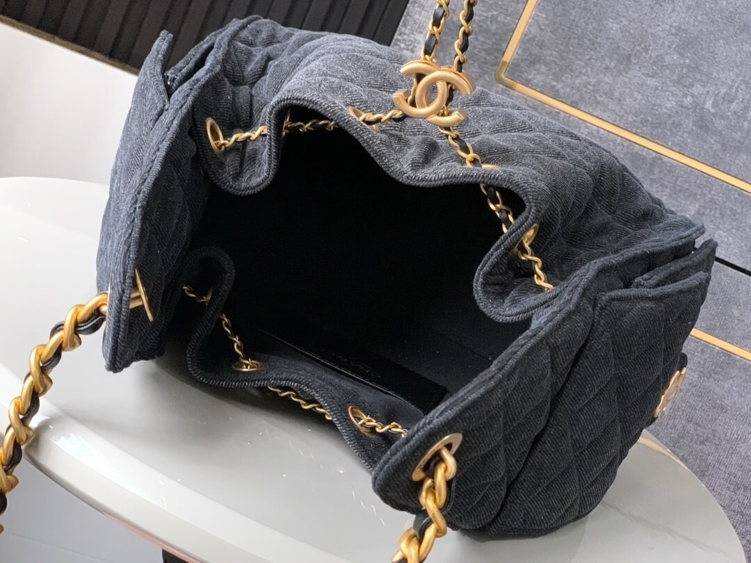 Chanel 25 Small - Medium Shoulder Handbag Suede Calfskin & Gold Metal - Image 128