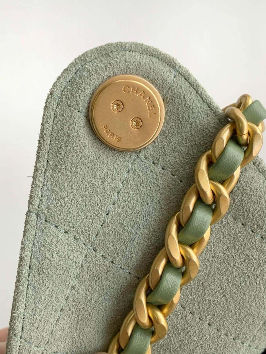 Chanel 25 Small - Medium Shoulder Handbag Suede Calfskin & Gold Metal - Image 77