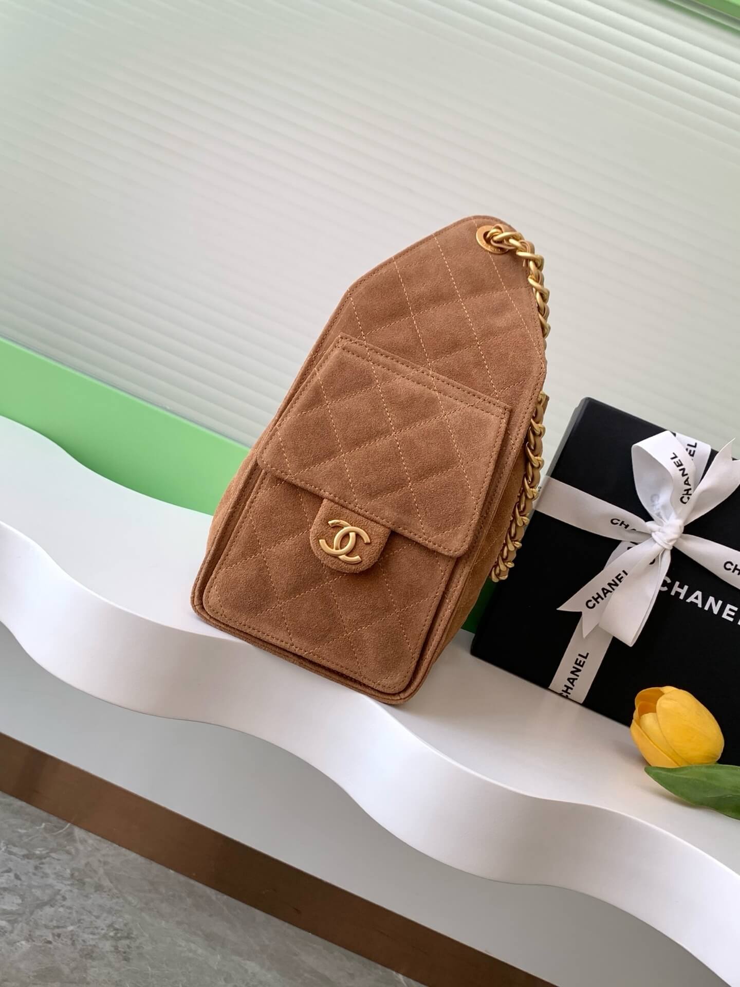 Chanel 25 Small - Medium Shoulder Handbag Suede Calfskin & Gold Metal - Image 44