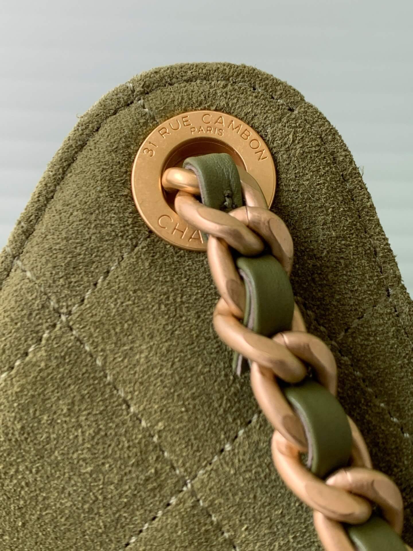 Chanel 25 Small - Medium Shoulder Handbag Suede Calfskin & Gold Metal - Image 150