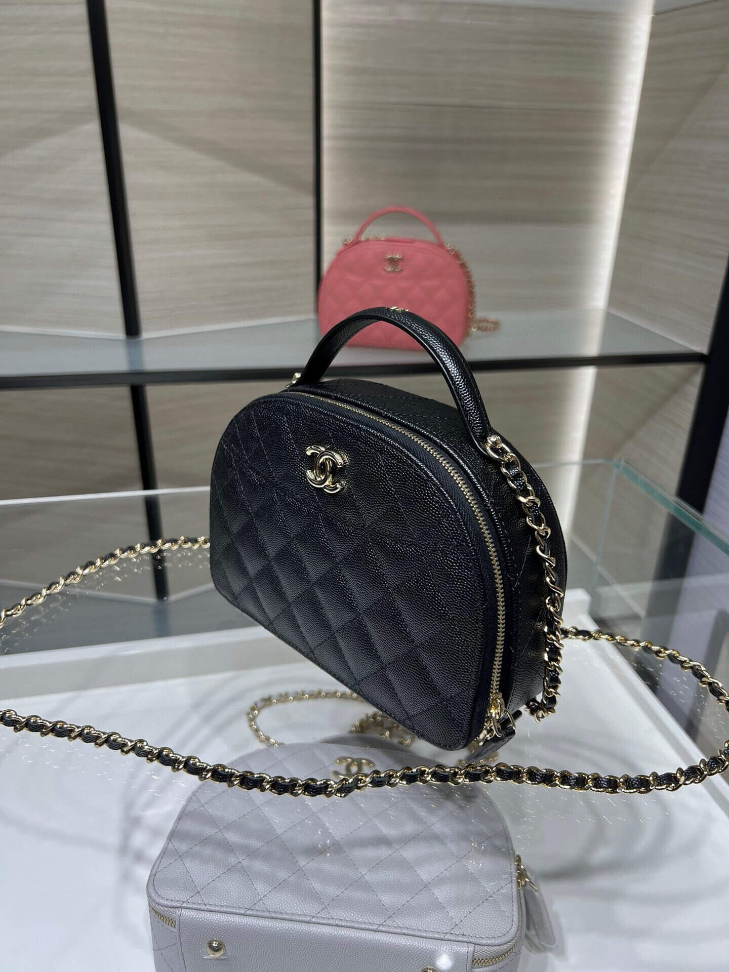 Chanel 25C Top Handle Chain Vanity Case Grained Calfskin Caviar Leather Shoulder Crossbody Handbag - Image 6