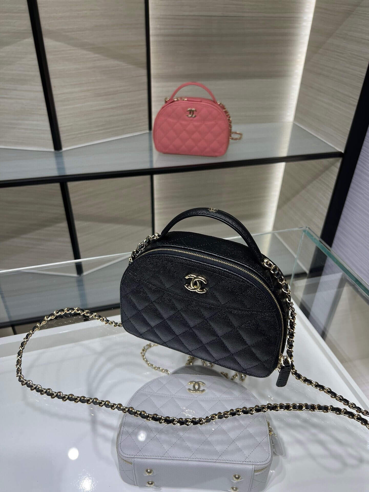Chanel 25C Top Handle Chain Vanity Case Grained Calfskin Caviar Leather Shoulder Crossbody Handbag - Image 7
