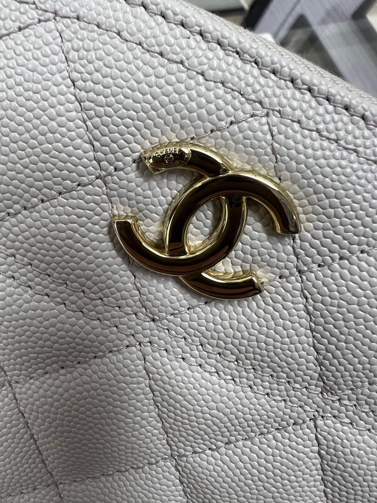 Chanel 25C Top Handle Chain Vanity Case Grained Calfskin Caviar Leather Shoulder Crossbody Handbag - Image 25