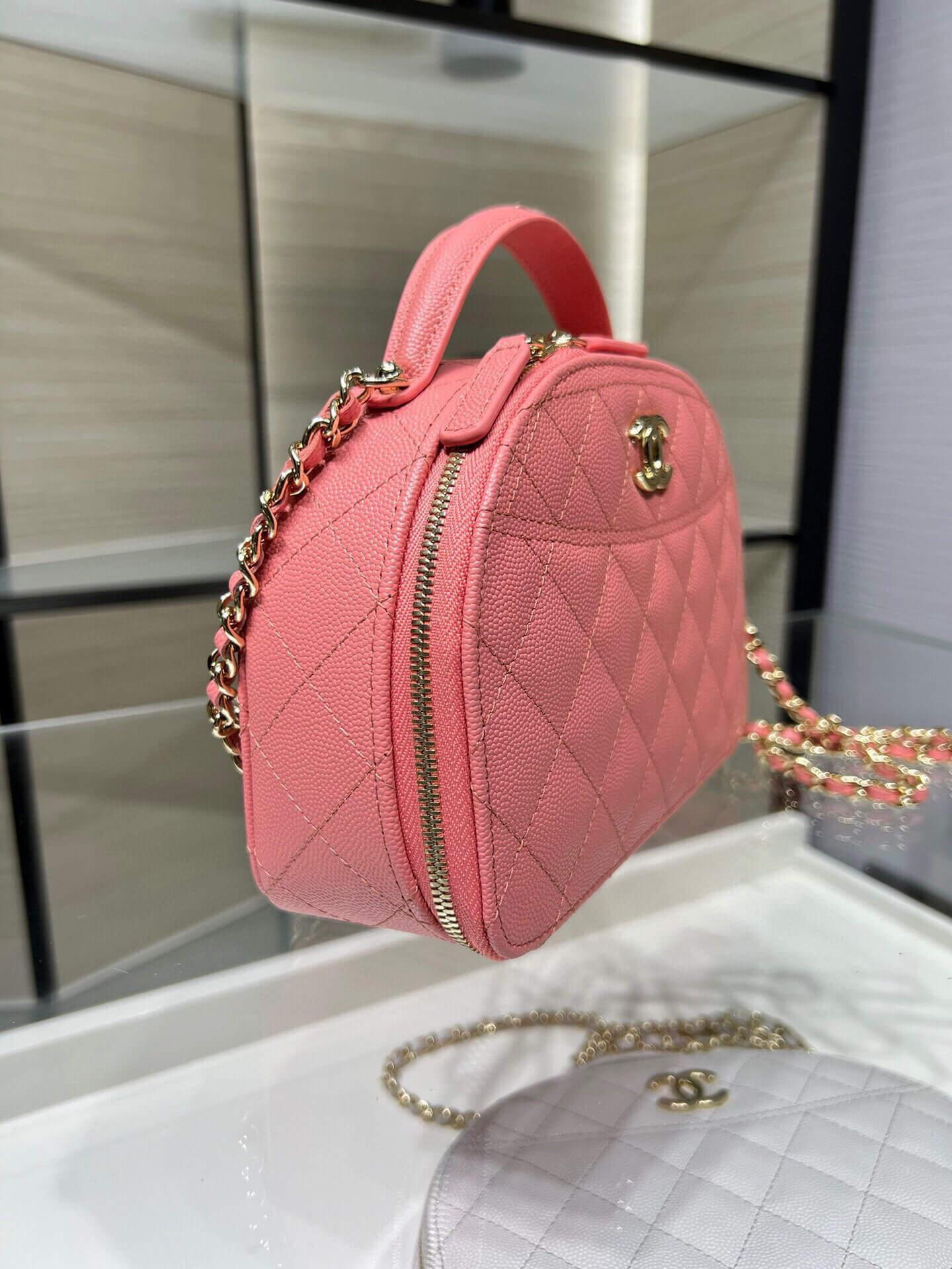 Chanel 25C Top Handle Chain Vanity Case Grained Calfskin Caviar Leather Shoulder Crossbody Handbag - Image 33