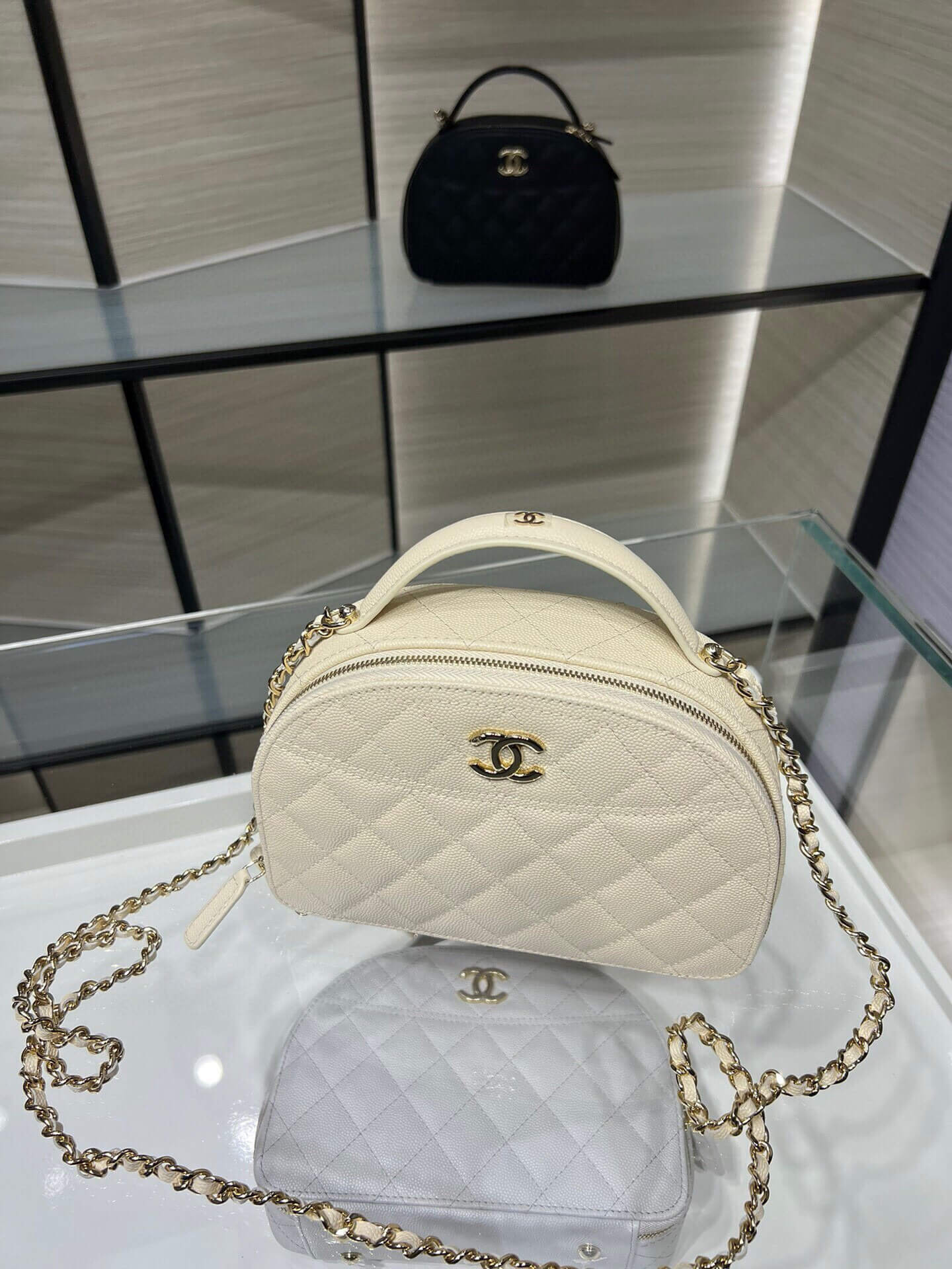 Chanel 25C Top Handle Chain Vanity Case Grained Calfskin Caviar Leather Shoulder Crossbody Handbag - Image 18