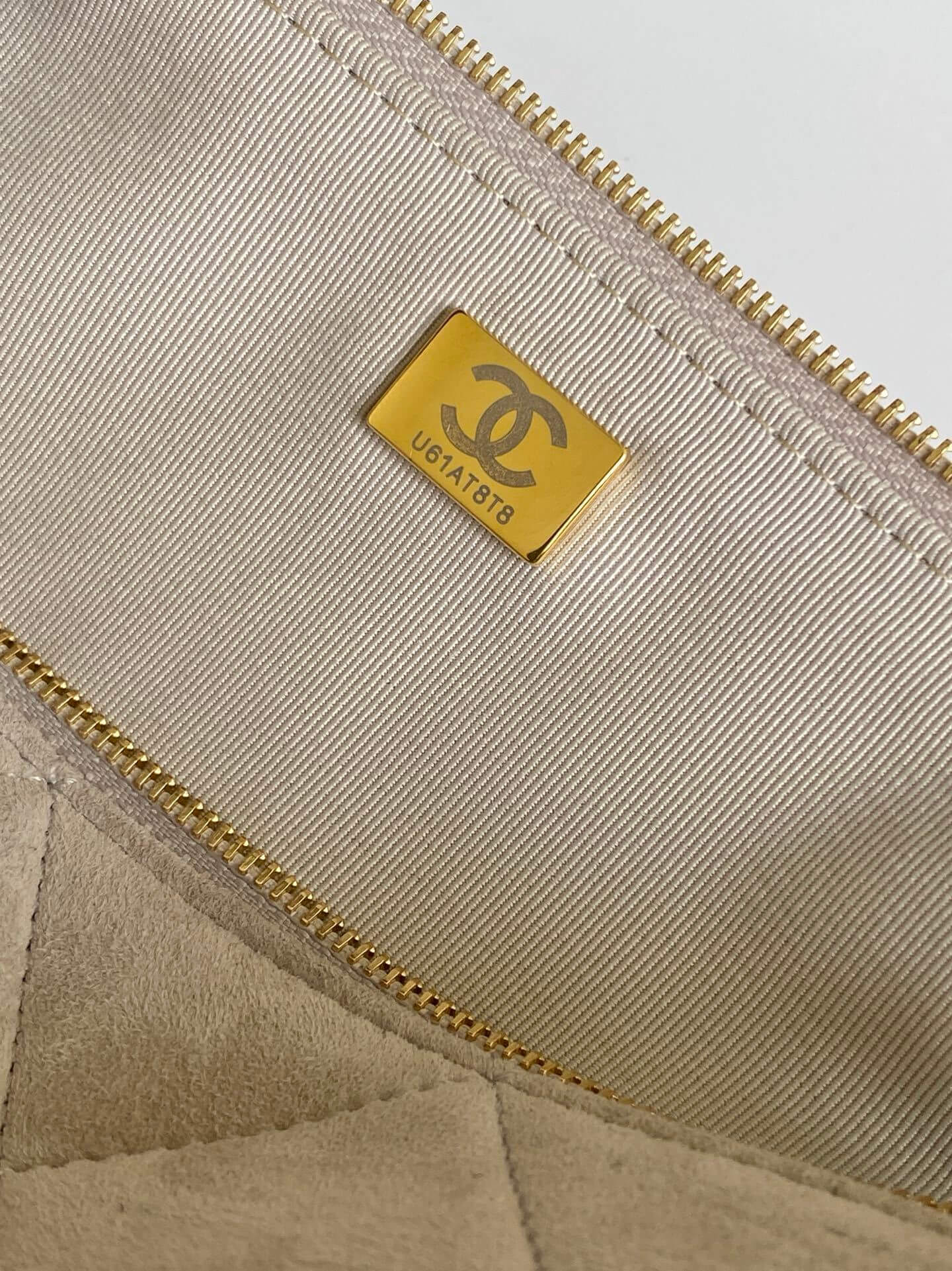 Chanel 25K Bowling Lambskin leather Shoulder Crossbody Bag - Image 67