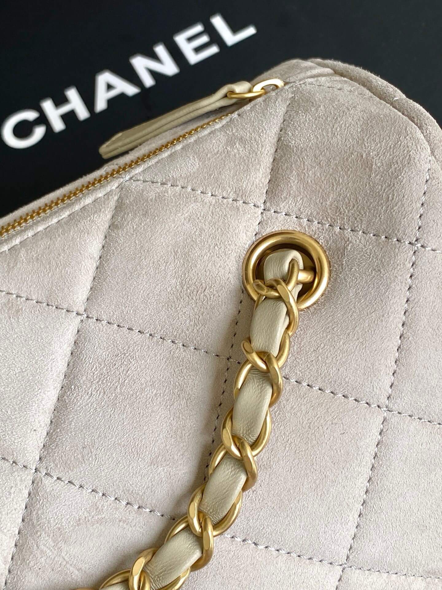 Chanel 25K Bowling Lambskin leather Shoulder Crossbody Bag - Image 61