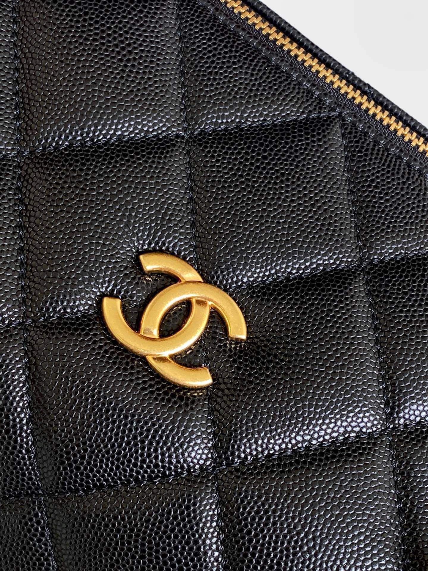 Chanel 25K Bowling Lambskin leather Shoulder Crossbody Bag - Image 5