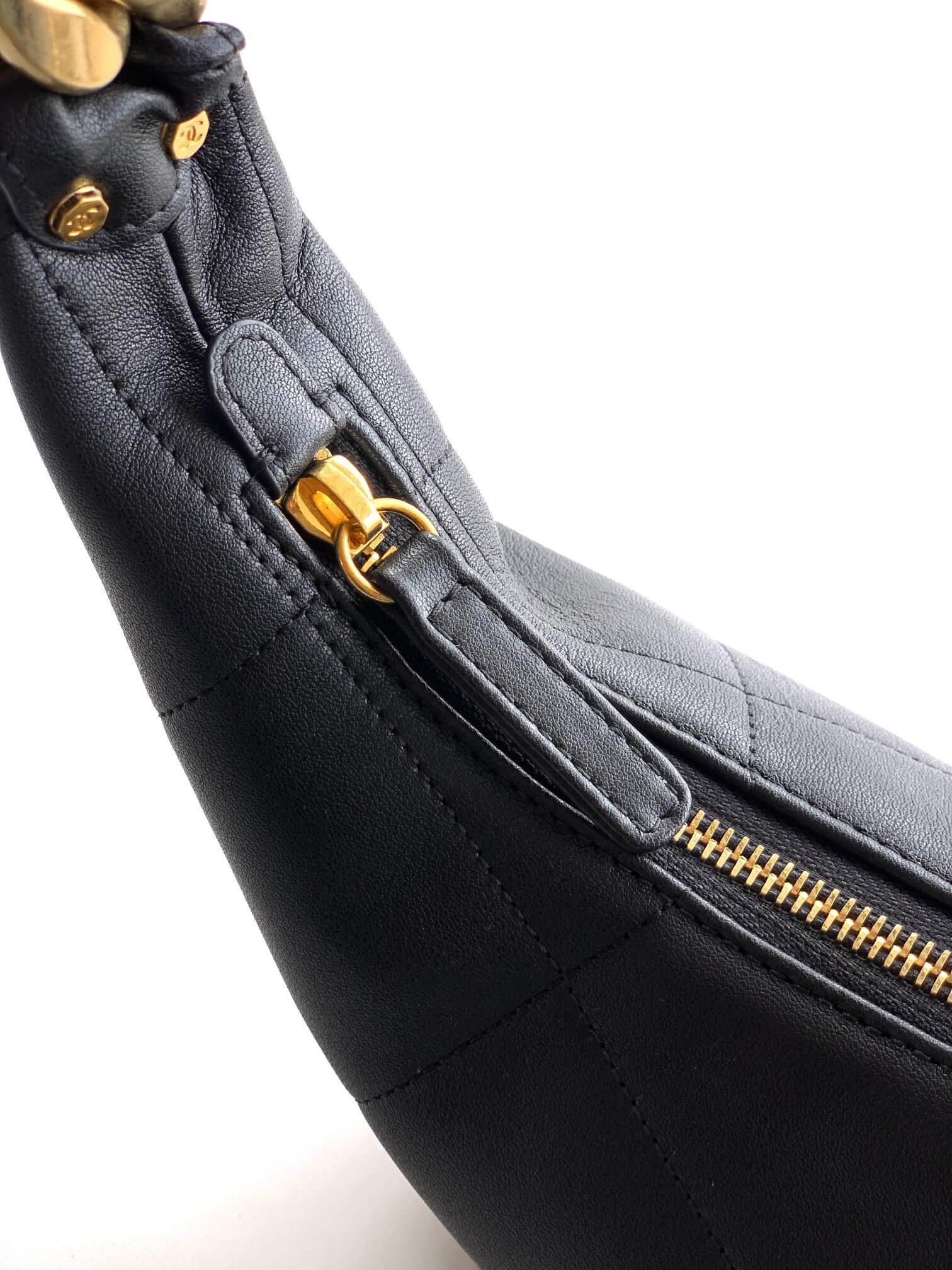 Chanel 25K Hobo Shiny Calfskin & Gold-Tone Metal Shoulder Bag - Image 5