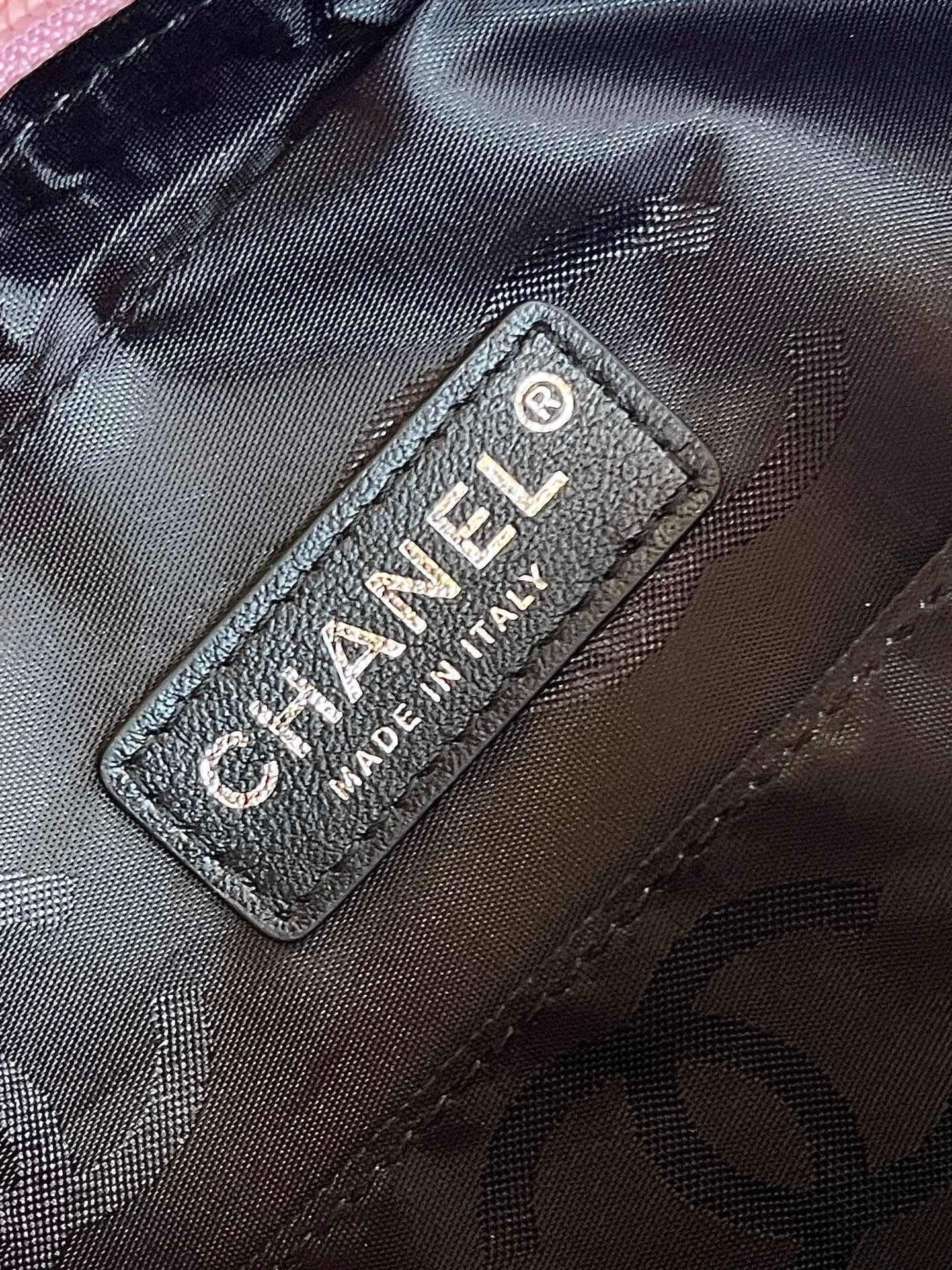Chanel Cambon Camera Bag with Maxi Logo in Black Lambskin Leather Shoulder Crossbody - Image 4