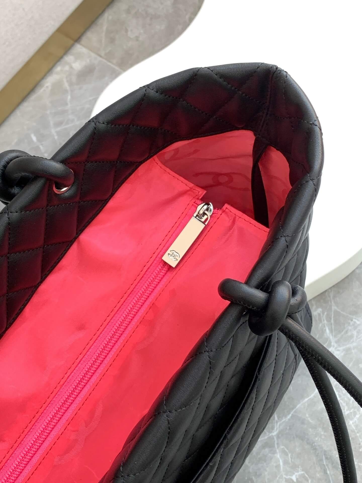 Chanel Cambon Ligne Crafted Soft Calfskin leather Tote Shoulder Handbag - Image 4