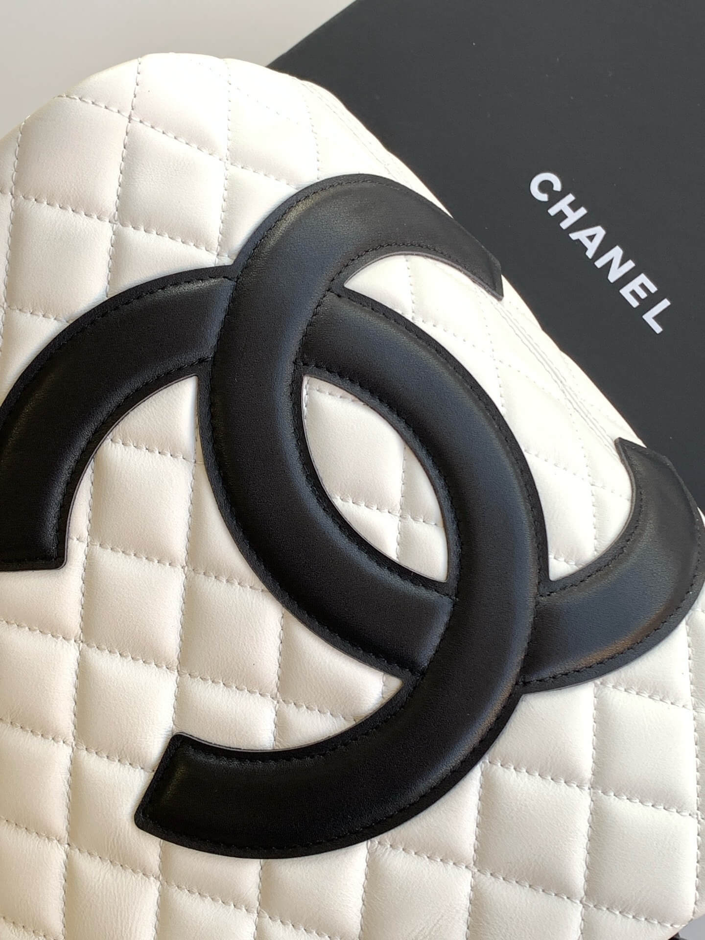 Chanel Cambon Ligne Crafted Soft Calfskin leather Tote Shoulder Handbag - Image 61