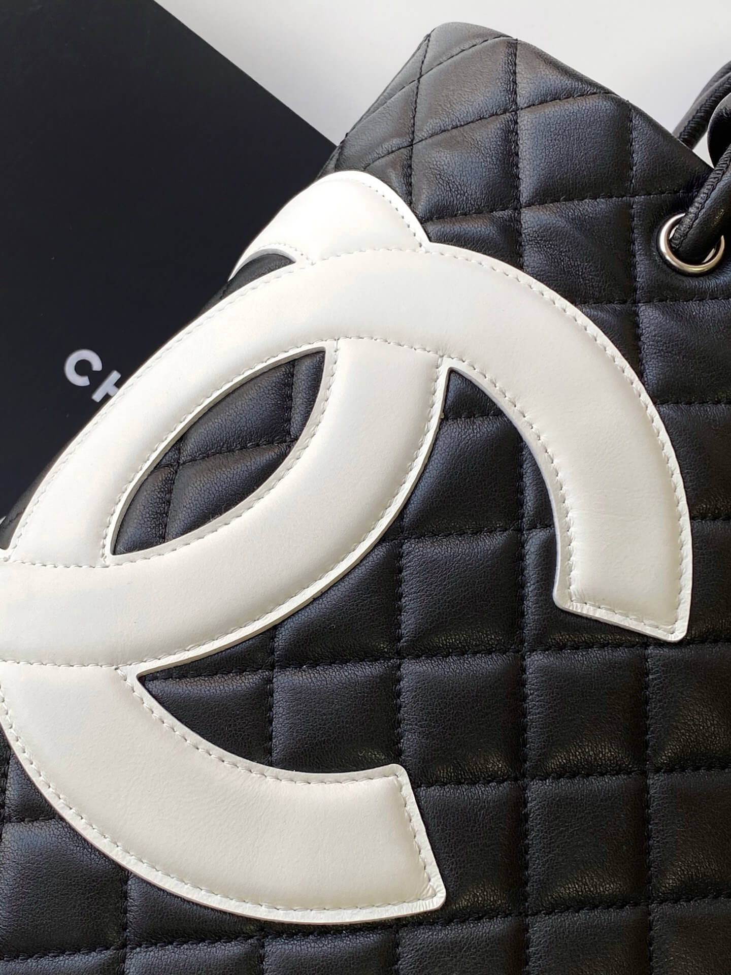 Chanel Cambon Ligne Crafted Soft Calfskin leather Tote Shoulder Handbag - Image 16