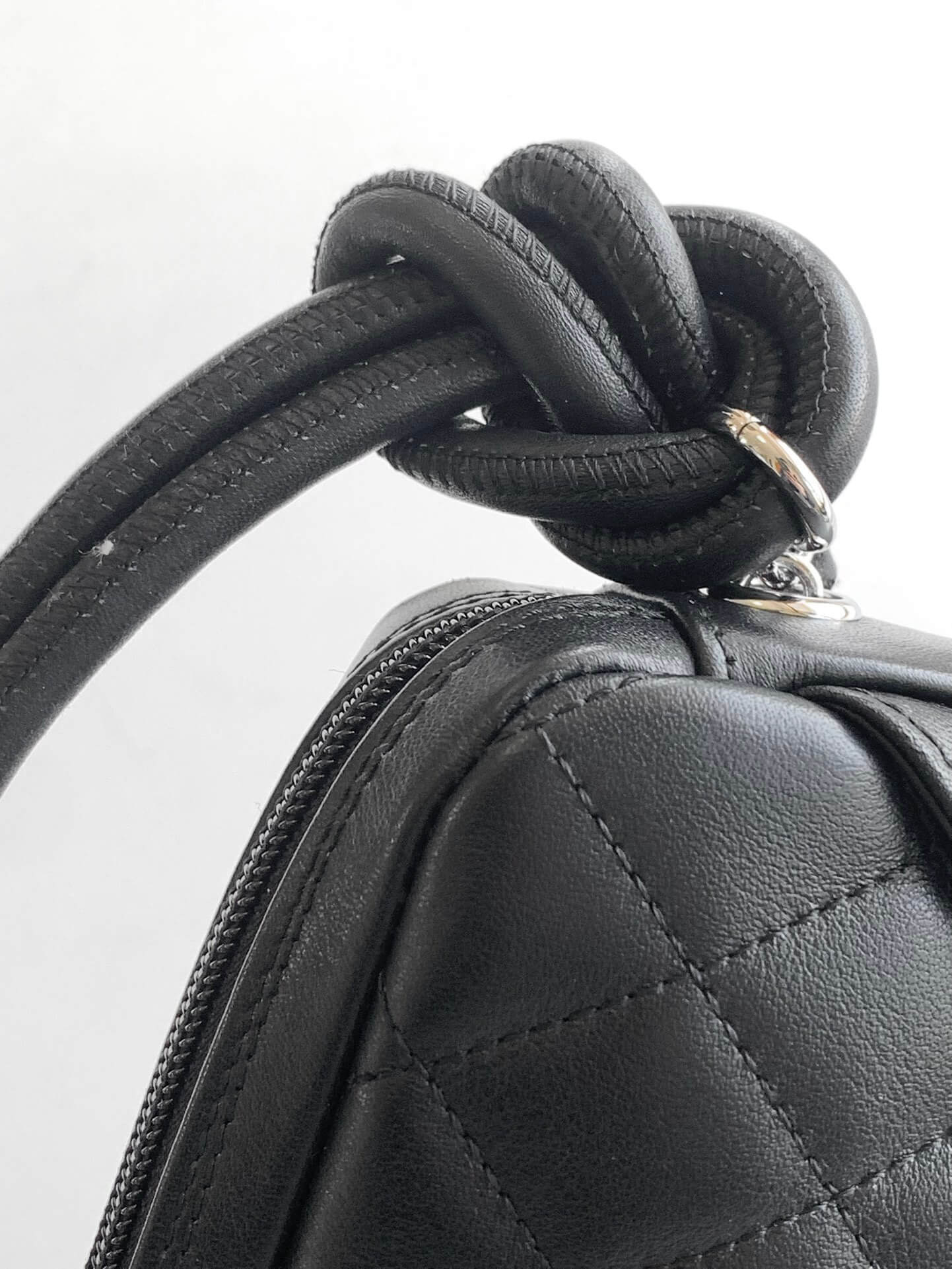 Chanel Cambon Ligne Small Pochette Lambskin Leather Shoulder Handbag - Image 35