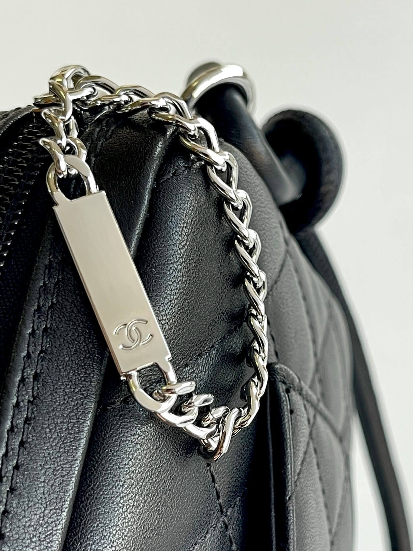 Chanel Cambon Ligne Small Pochette Lambskin Leather Shoulder Handbag - Image 43