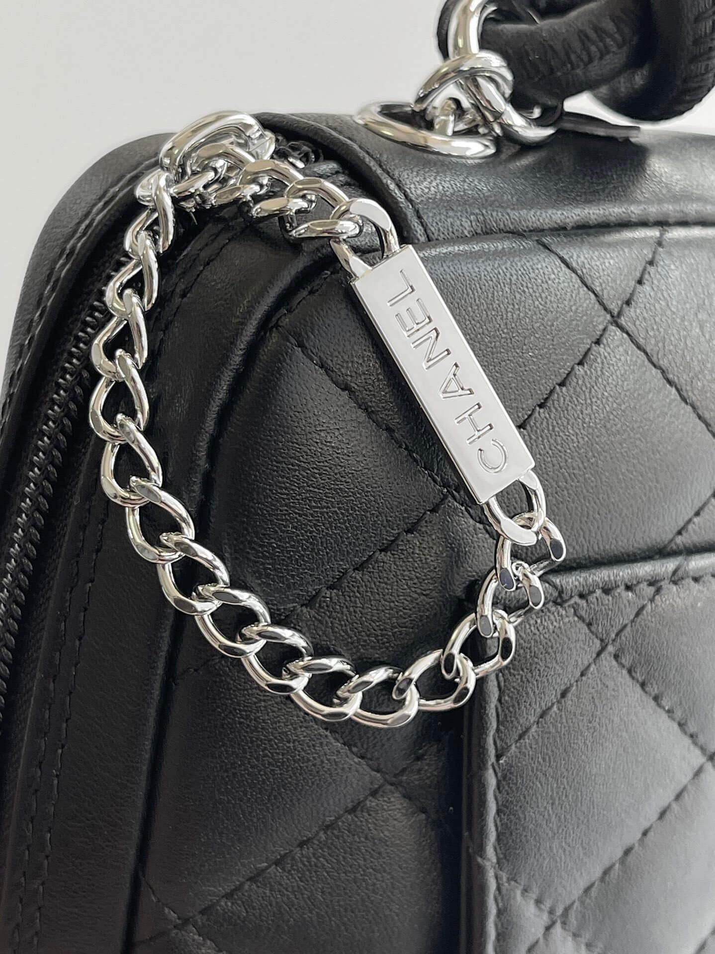 Chanel Cambon Ligne Small Pochette Lambskin Leather Shoulder Handbag - Image 52
