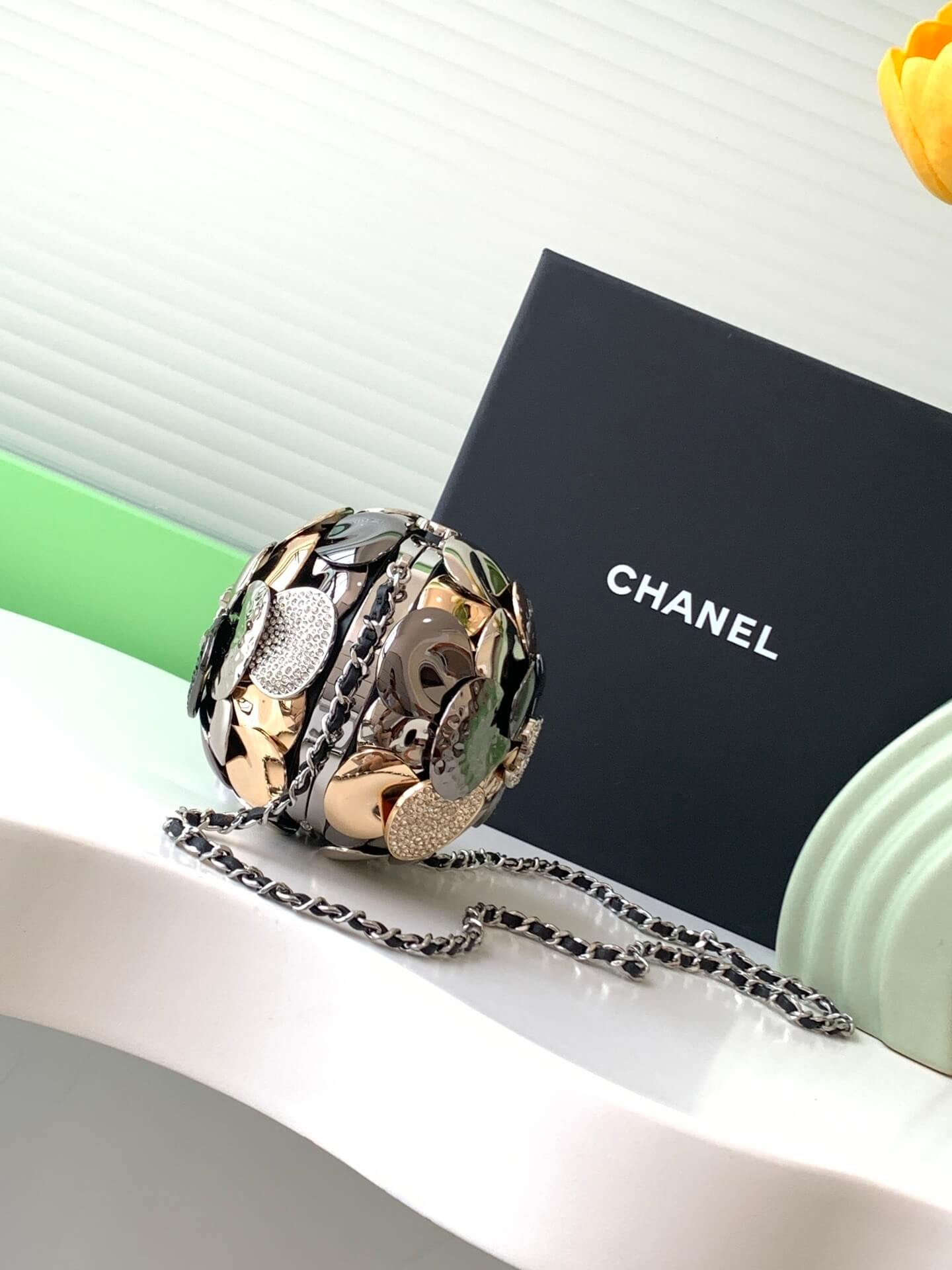 Chanel Camellia Ball Minaudière Shoulder Crossbody Bag Gold-tone / Silver-tone/ruthenium - Image 3