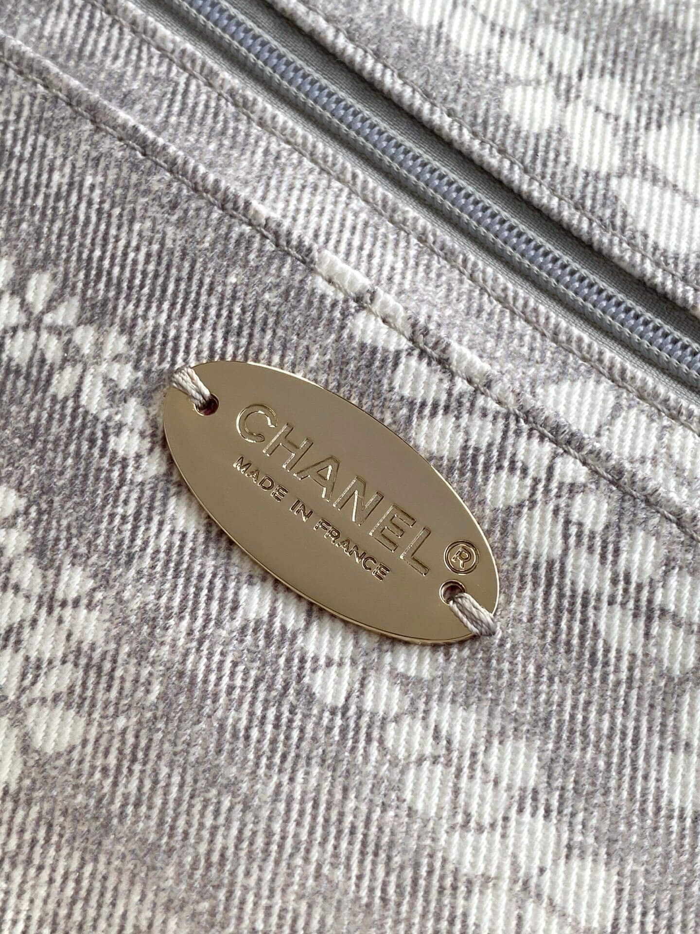 Chanel Coco Beach Flab Shoulder Bag Printed Denim and & Gold-Tone Metal Hardware - Image 6