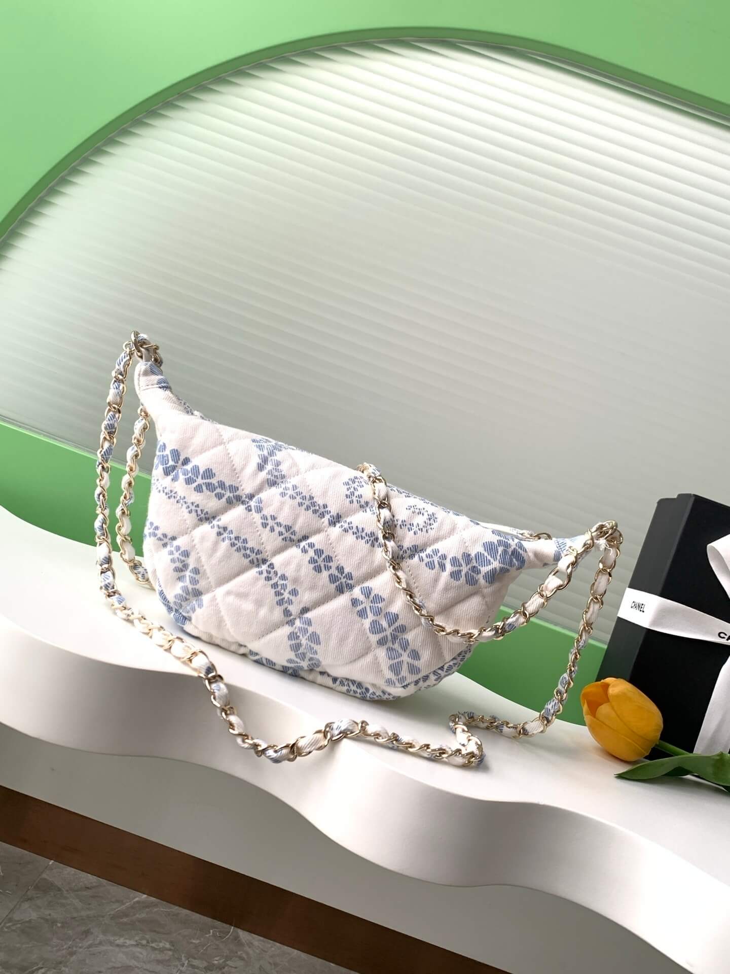 Chanel Coco Beach Hobo Shoulder Crossbody Bag Printed Denim & Gold-Tone Metal Hardware - Image 11