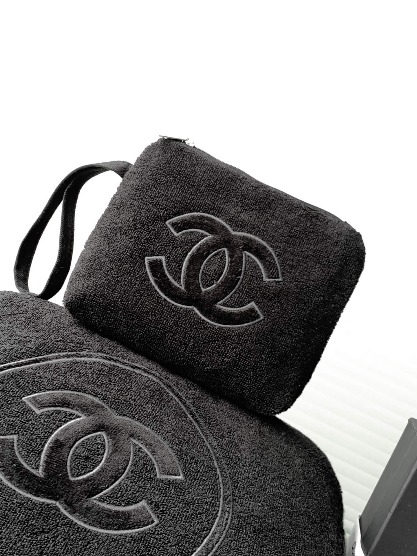 Chanel Coco Beach Hobo Terry Cloth Shoulder Bag - Image 25