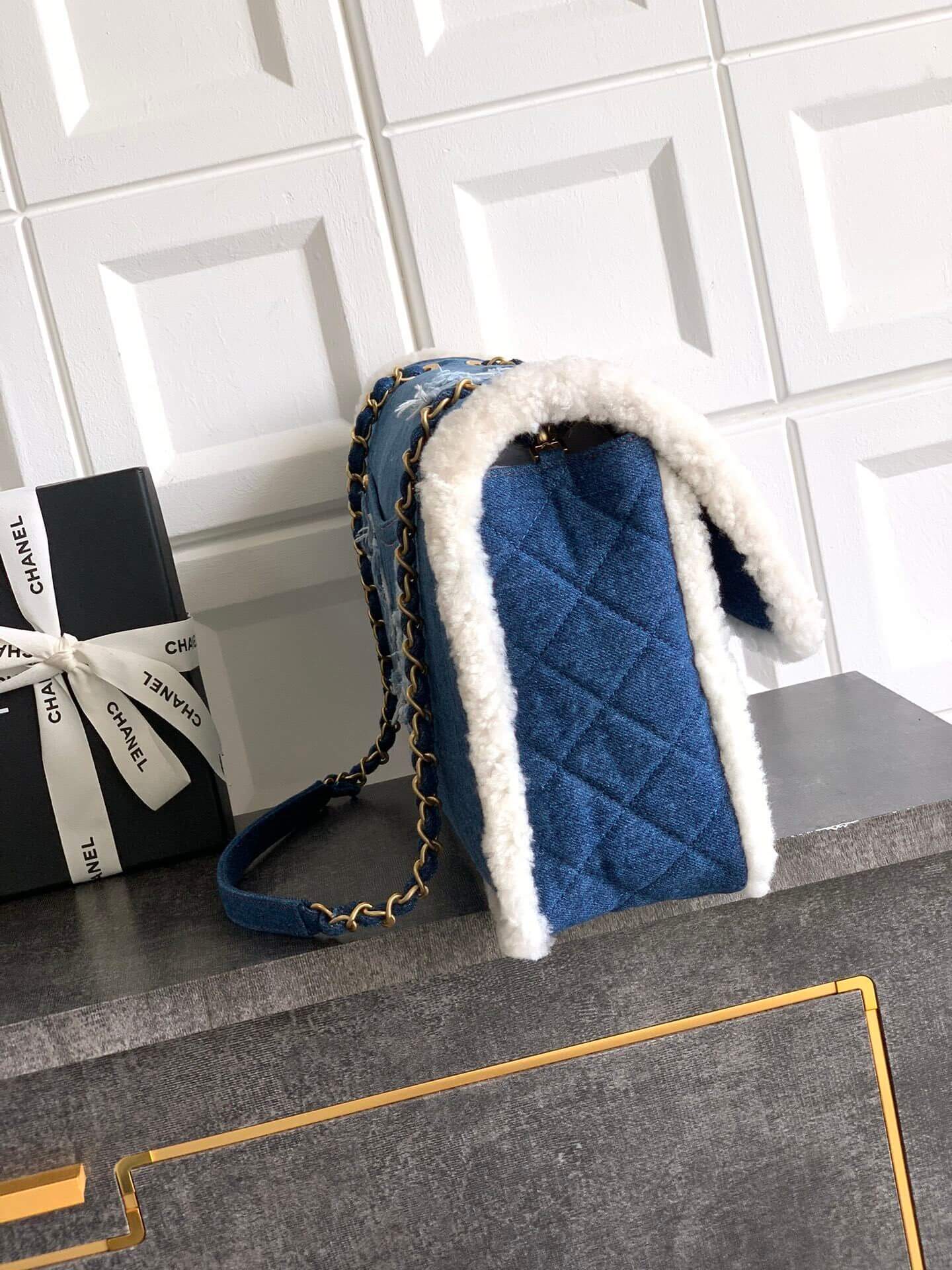 Chanel Denim Shearling Hieroglyph Flap Shoulder Handbag Blue - Image 8