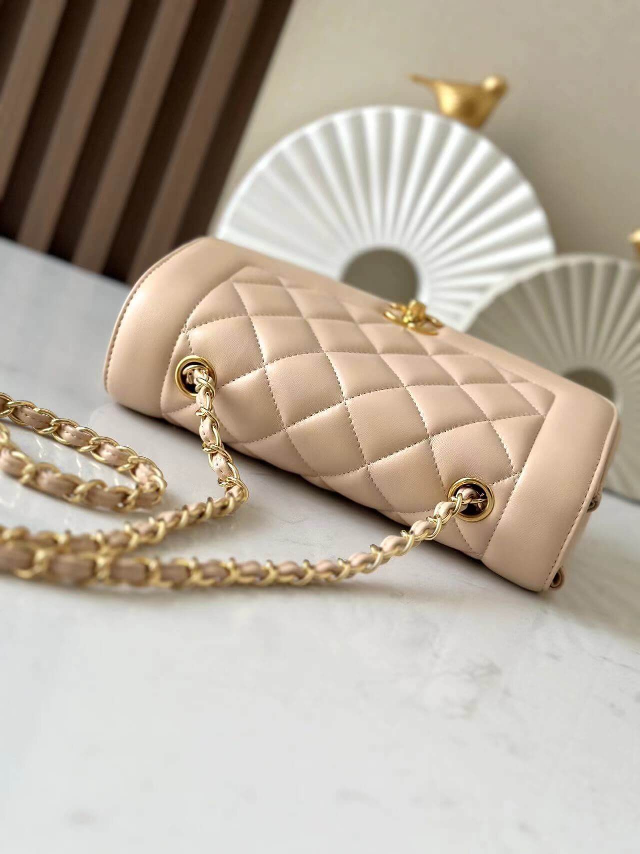 Chanel Diana Classic Single Flap lambskin Leather Gold-tone Hardware Shoulder Crossbody Bag - Image 17