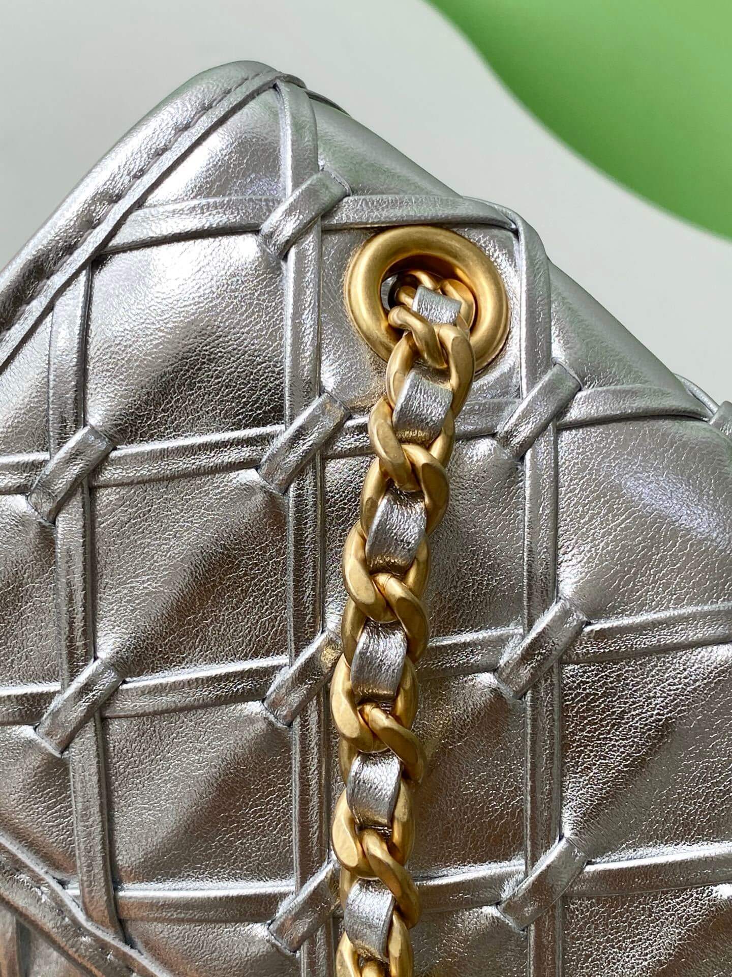 Chanel Flap Chain strap Calfskin Leather Shoulder Bag - Image 33