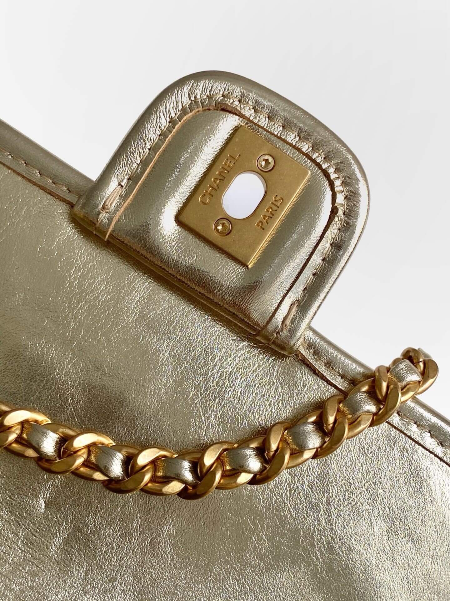Chanel Flap Chain strap Calfskin Leather Shoulder Bag - Image 41