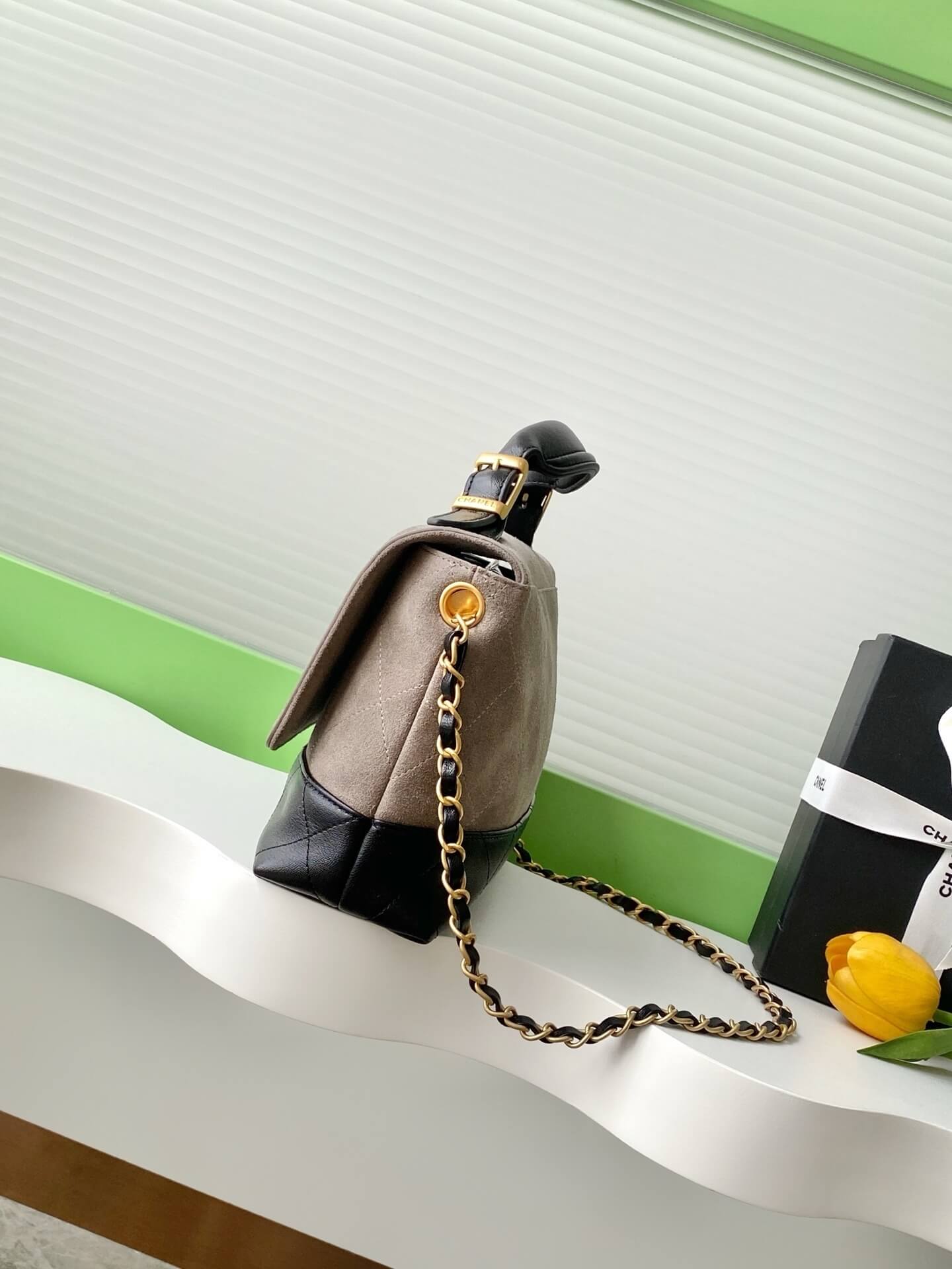 Chanel 22 Washed denim Chanel Large Flap Bag With Top Handle Suede Calfskin & Shiny Lambskin Leather Shoulder Crossbody HandbagBackpack Bag Blue (Copy) - Image 8