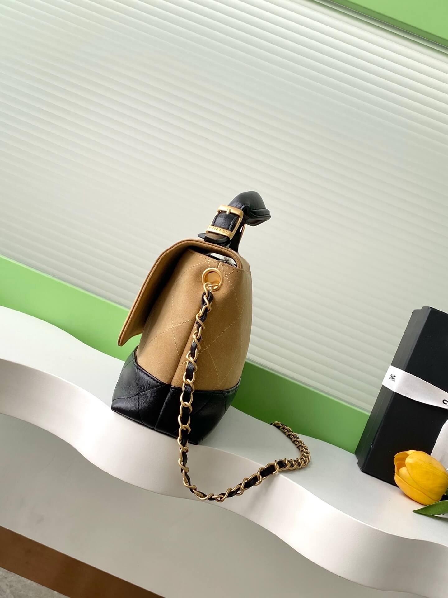 Chanel 22 Washed denim Chanel Large Flap Bag With Top Handle Suede Calfskin & Shiny Lambskin Leather Shoulder Crossbody HandbagBackpack Bag Blue (Copy) - Image 17